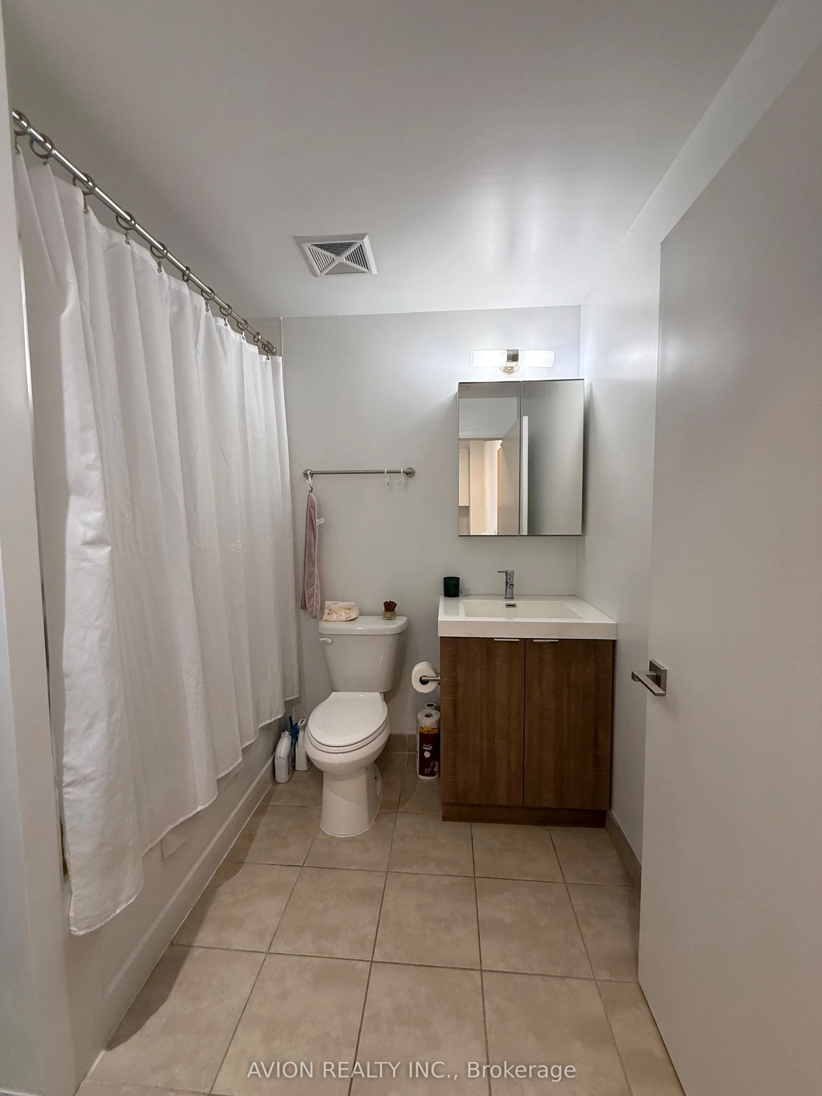 621 Sheppard Avenue E, #535