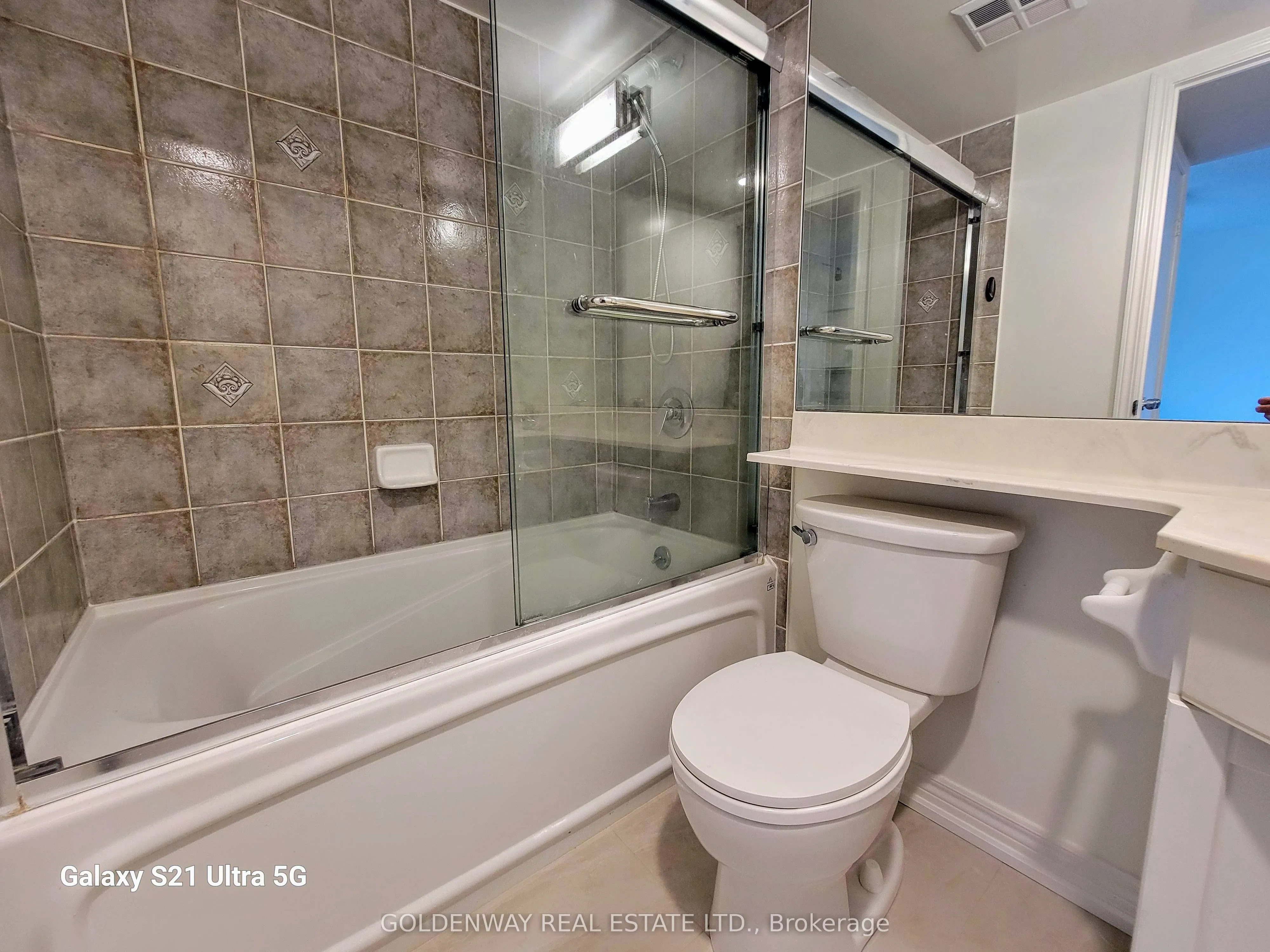 600 Queens Quay W, #509