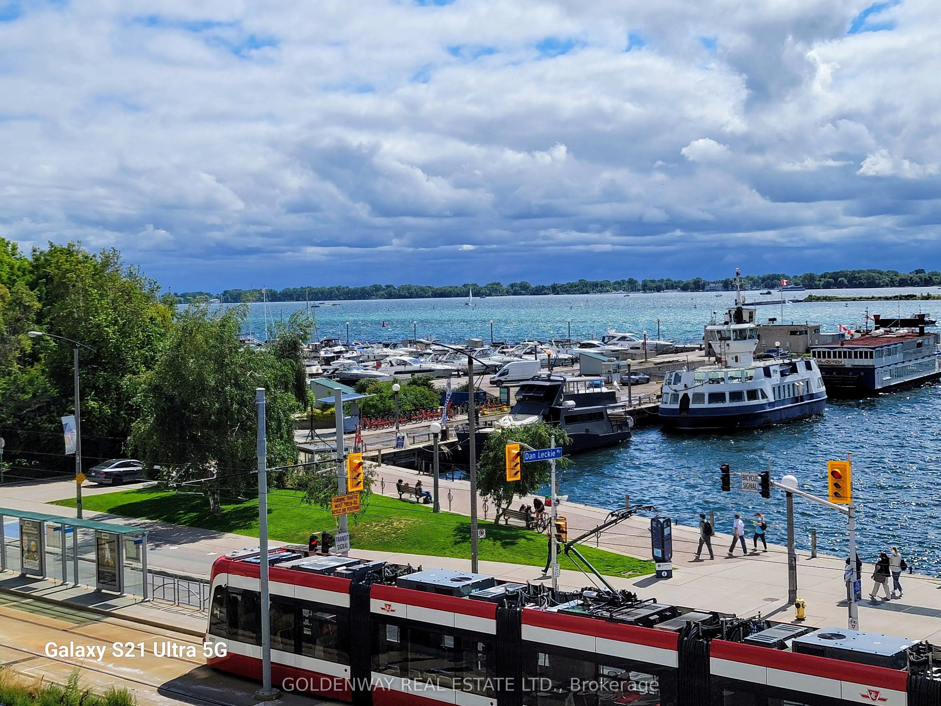 600 Queens Quay W, #509