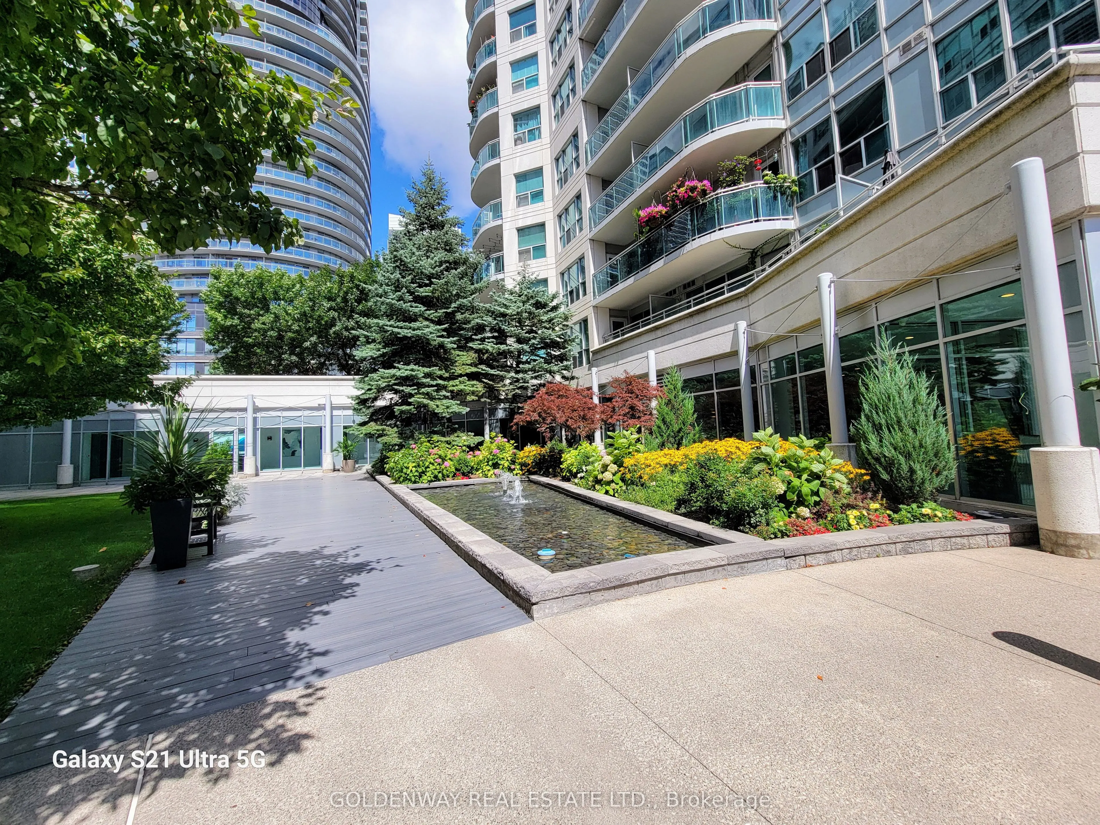 600 Queens Quay W, #509