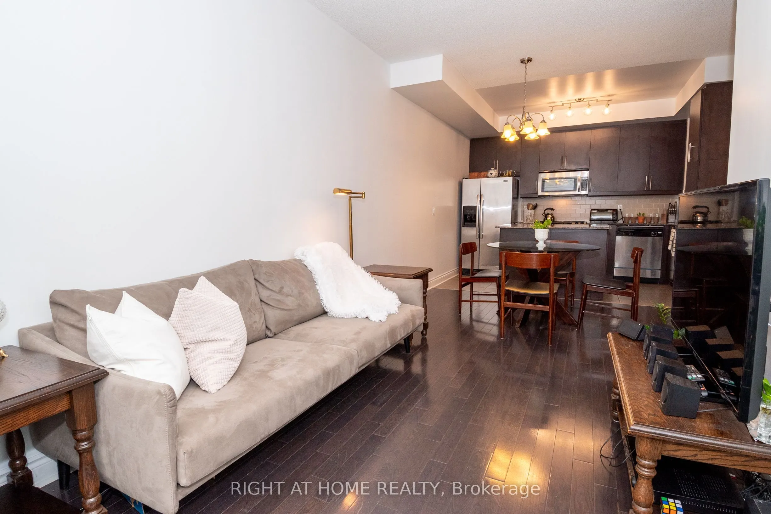 31 Olive Avenue, #112