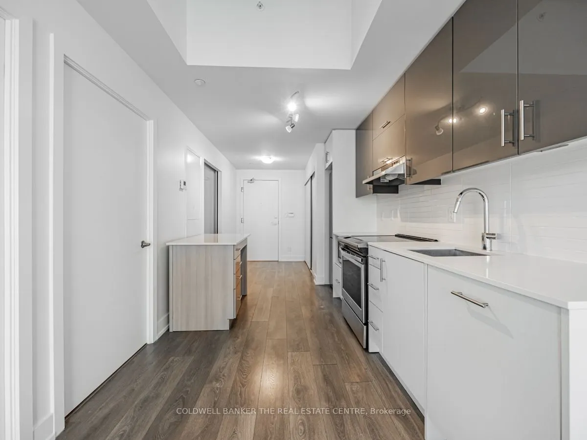 180 Fairview Mall Drive, #505