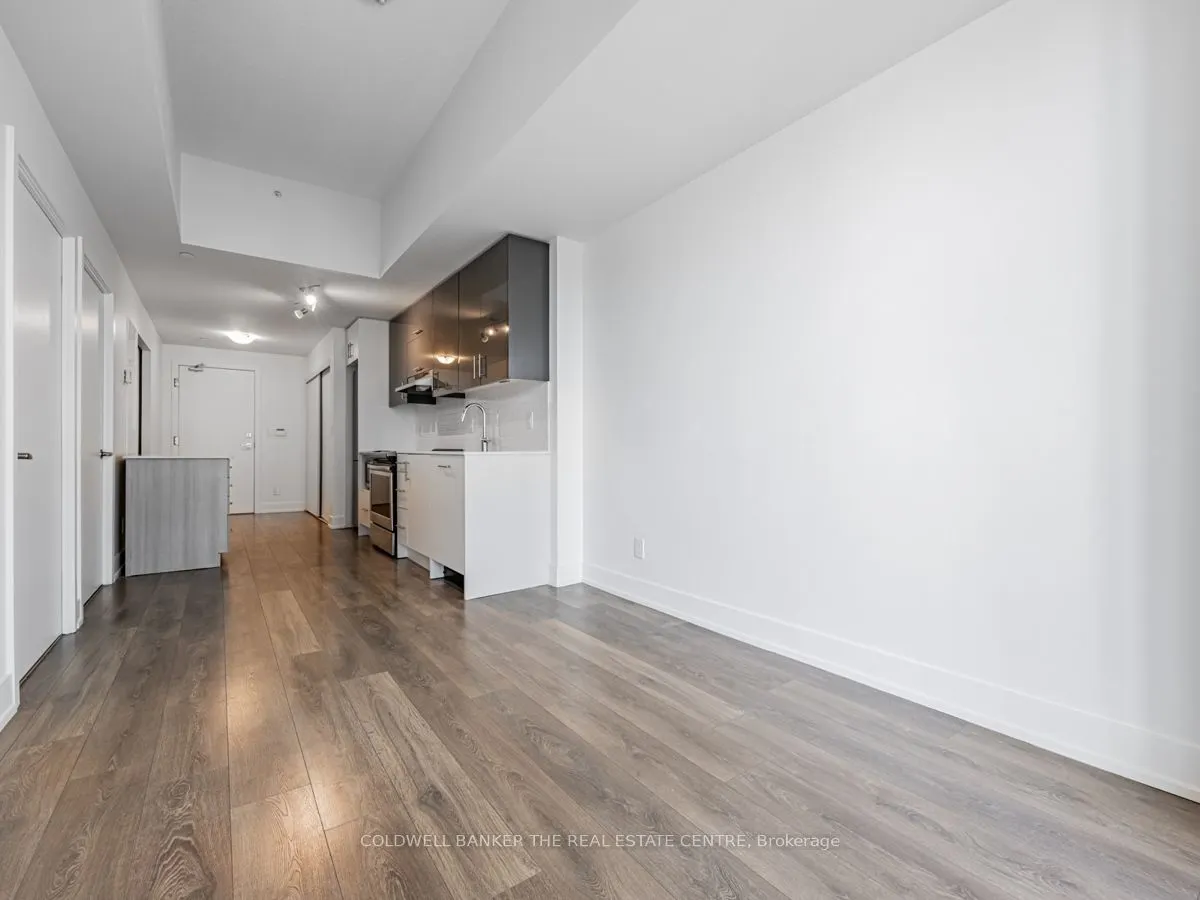 180 Fairview Mall Drive, #505