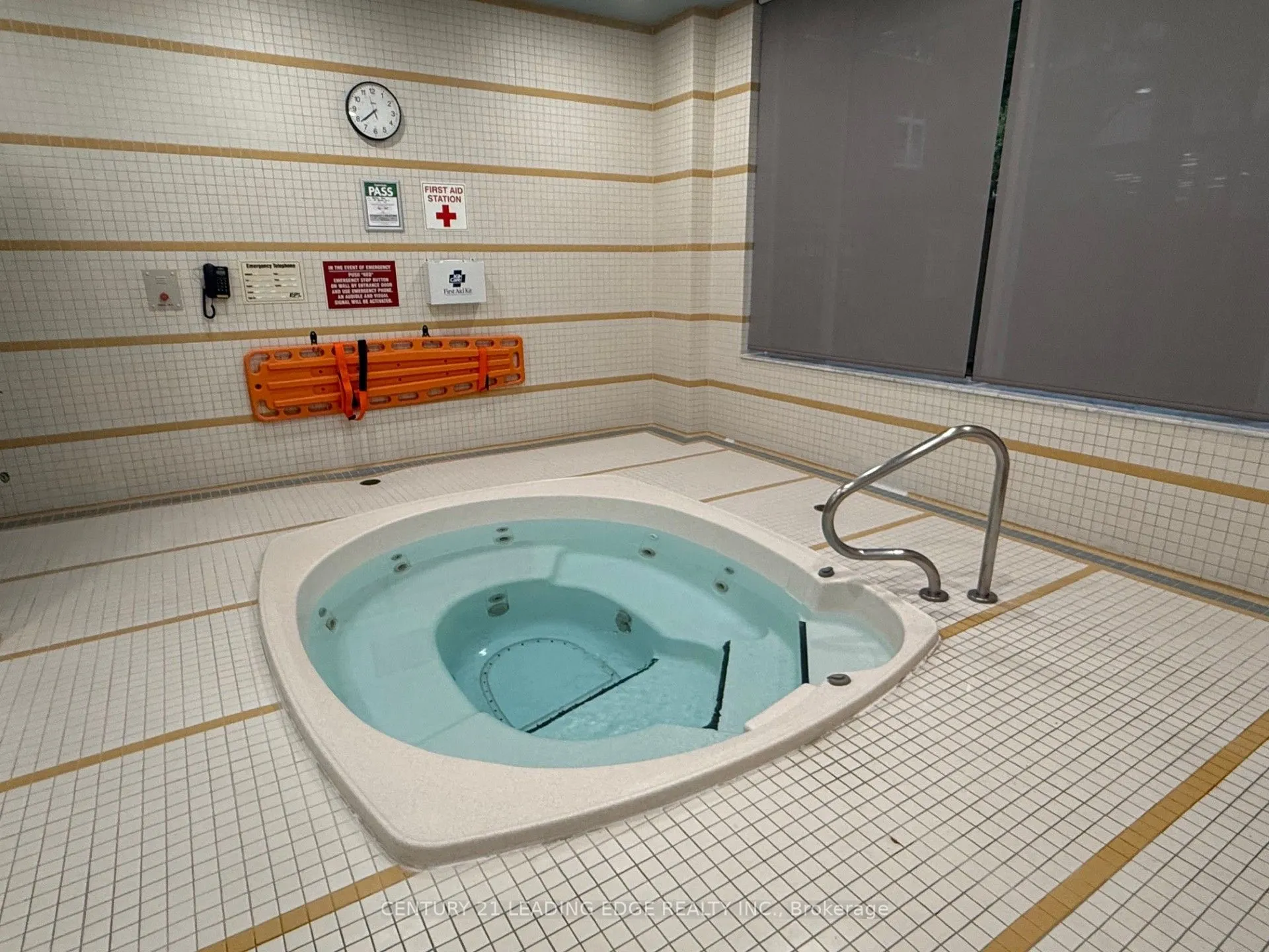 123 Eglinton Avenue E, #502