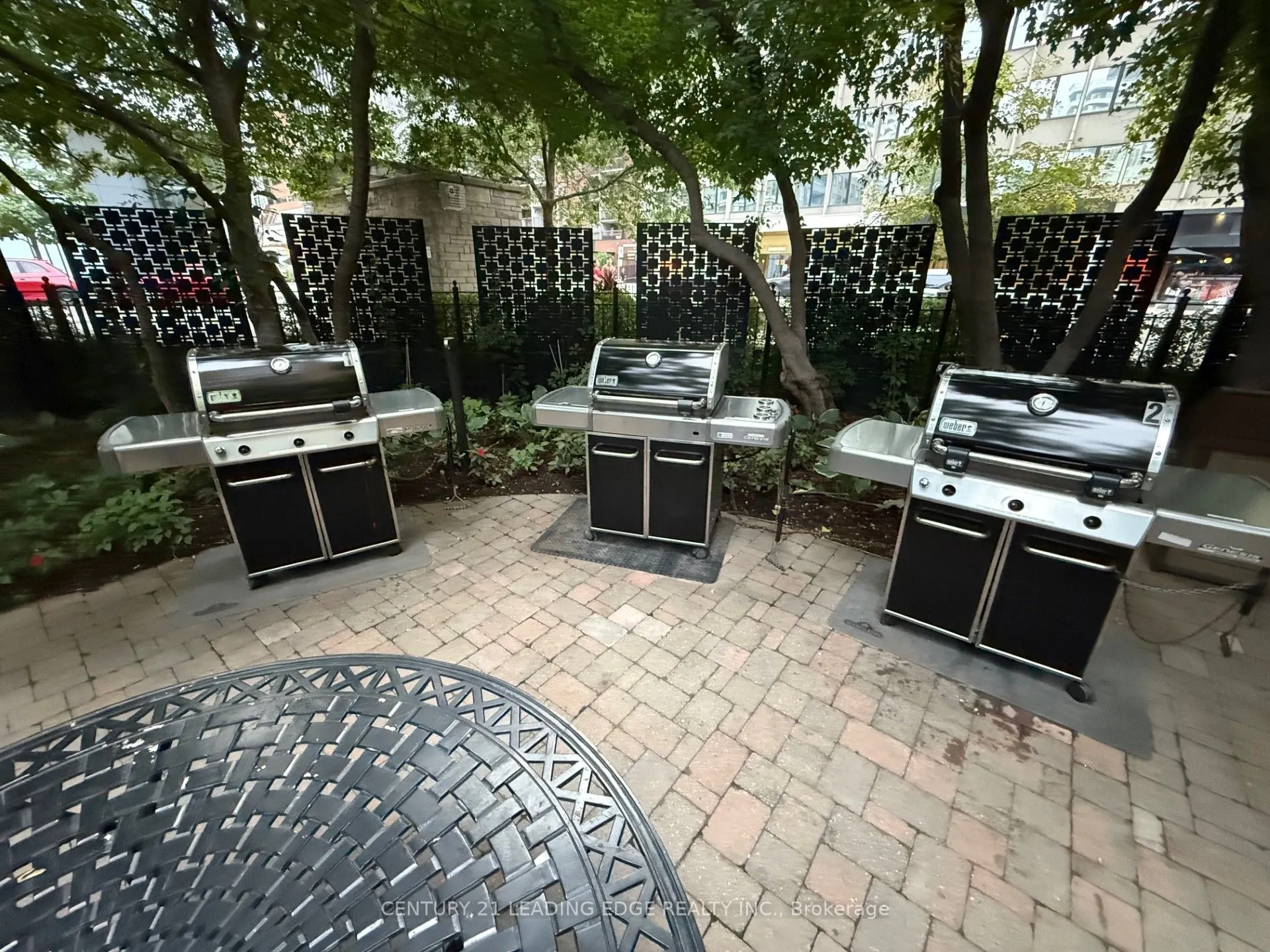 123 Eglinton Avenue E, #502