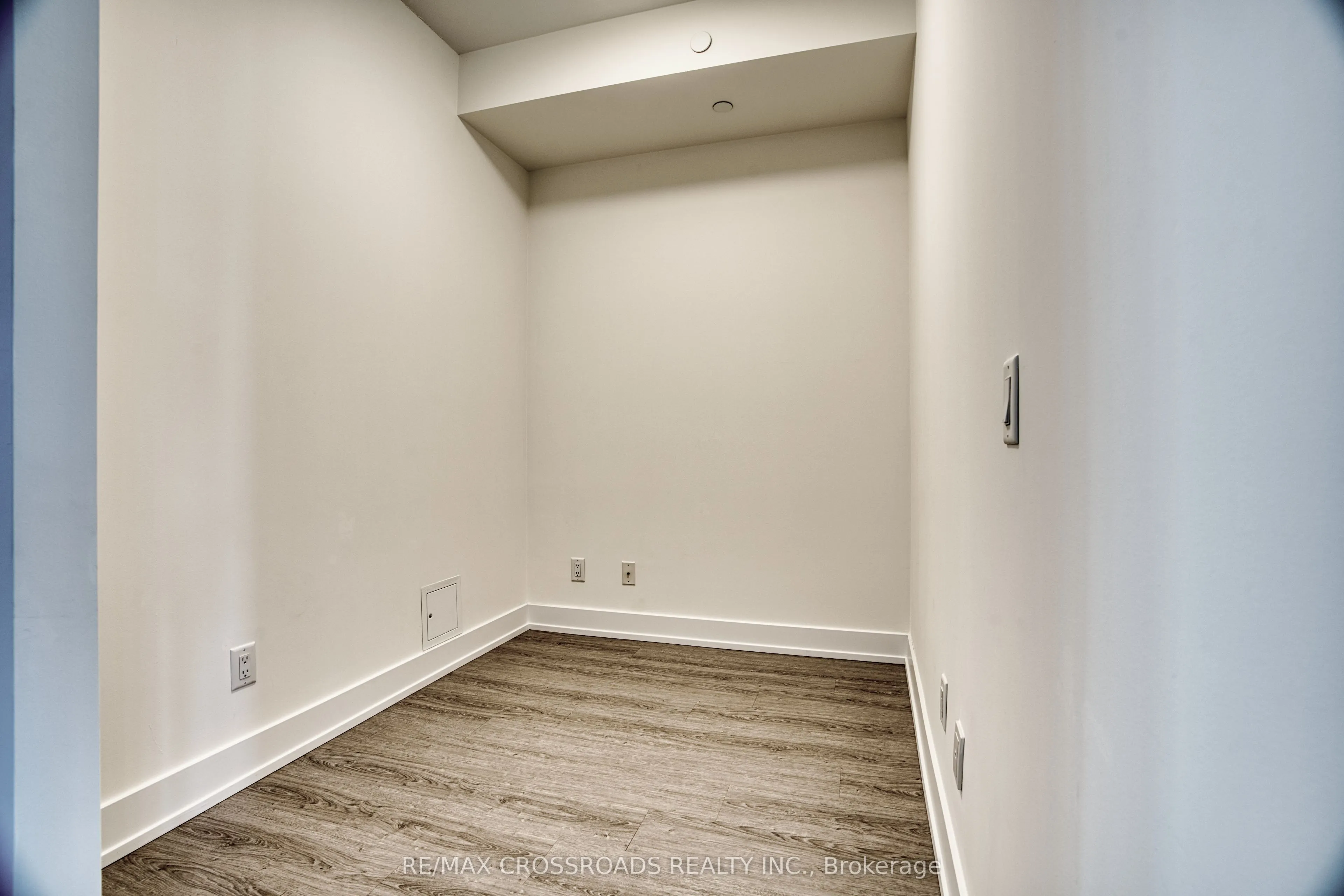 7 Grenville Street, #2906