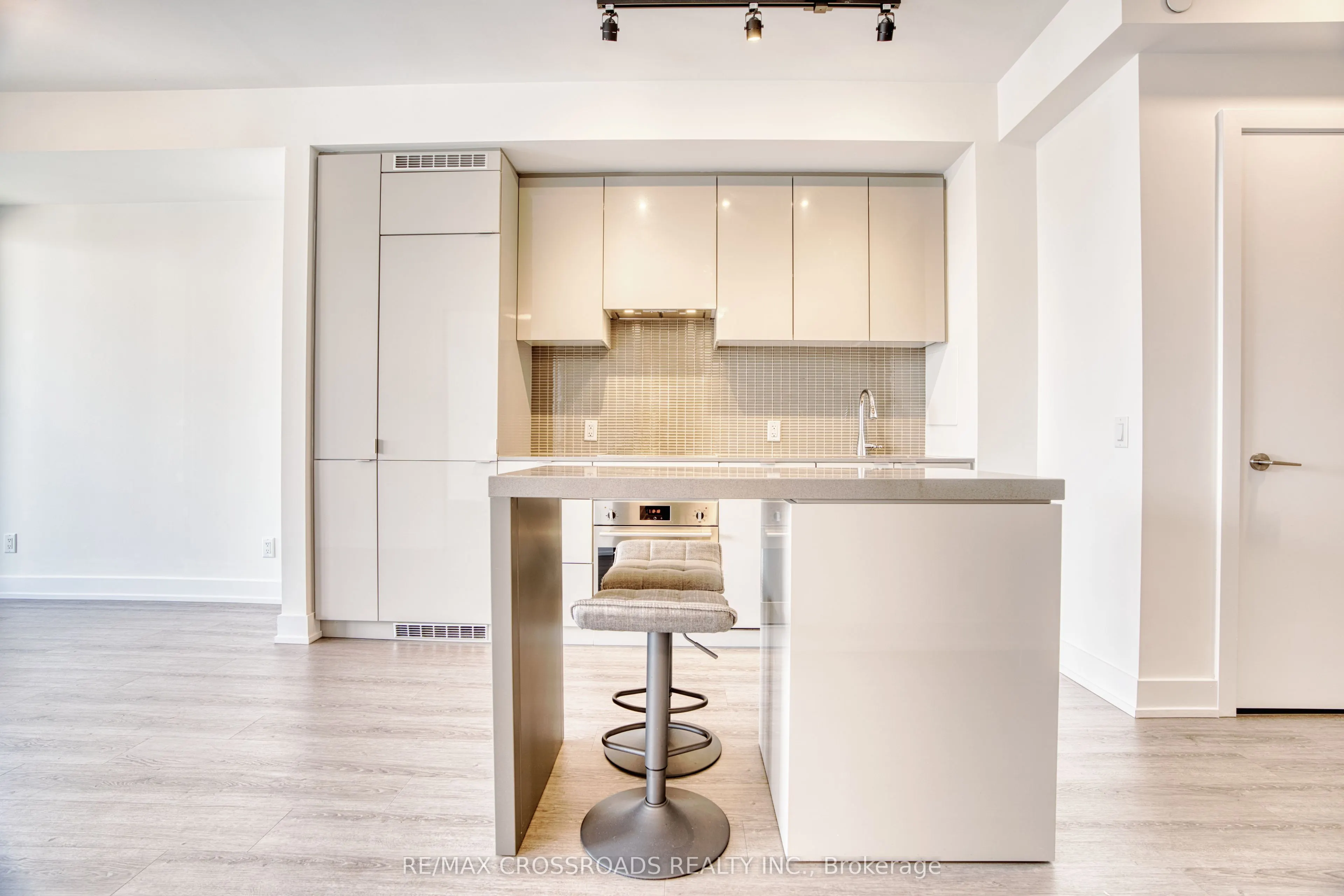 7 Grenville Street, #2906