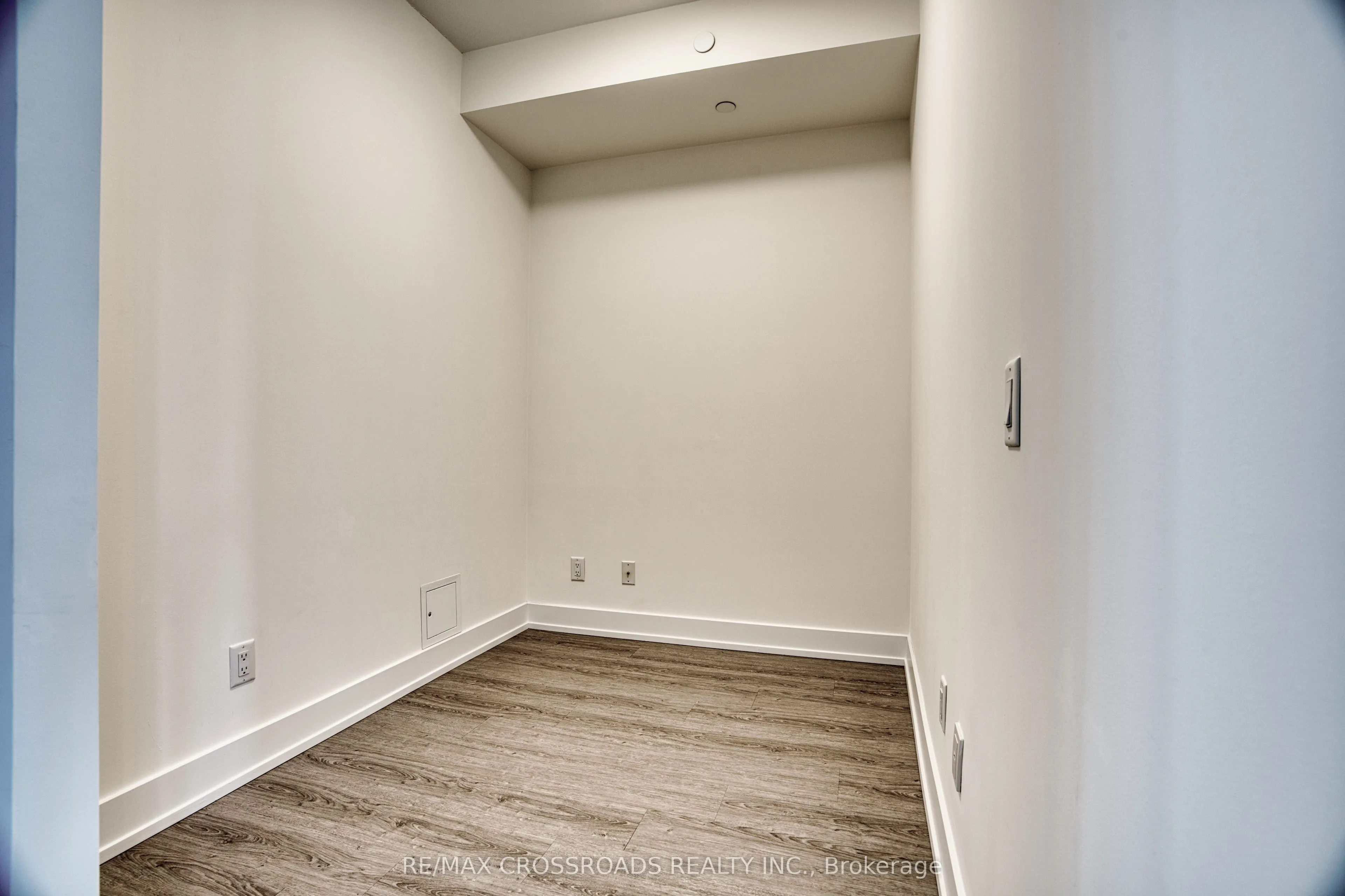 7 Grenville Street, #2906