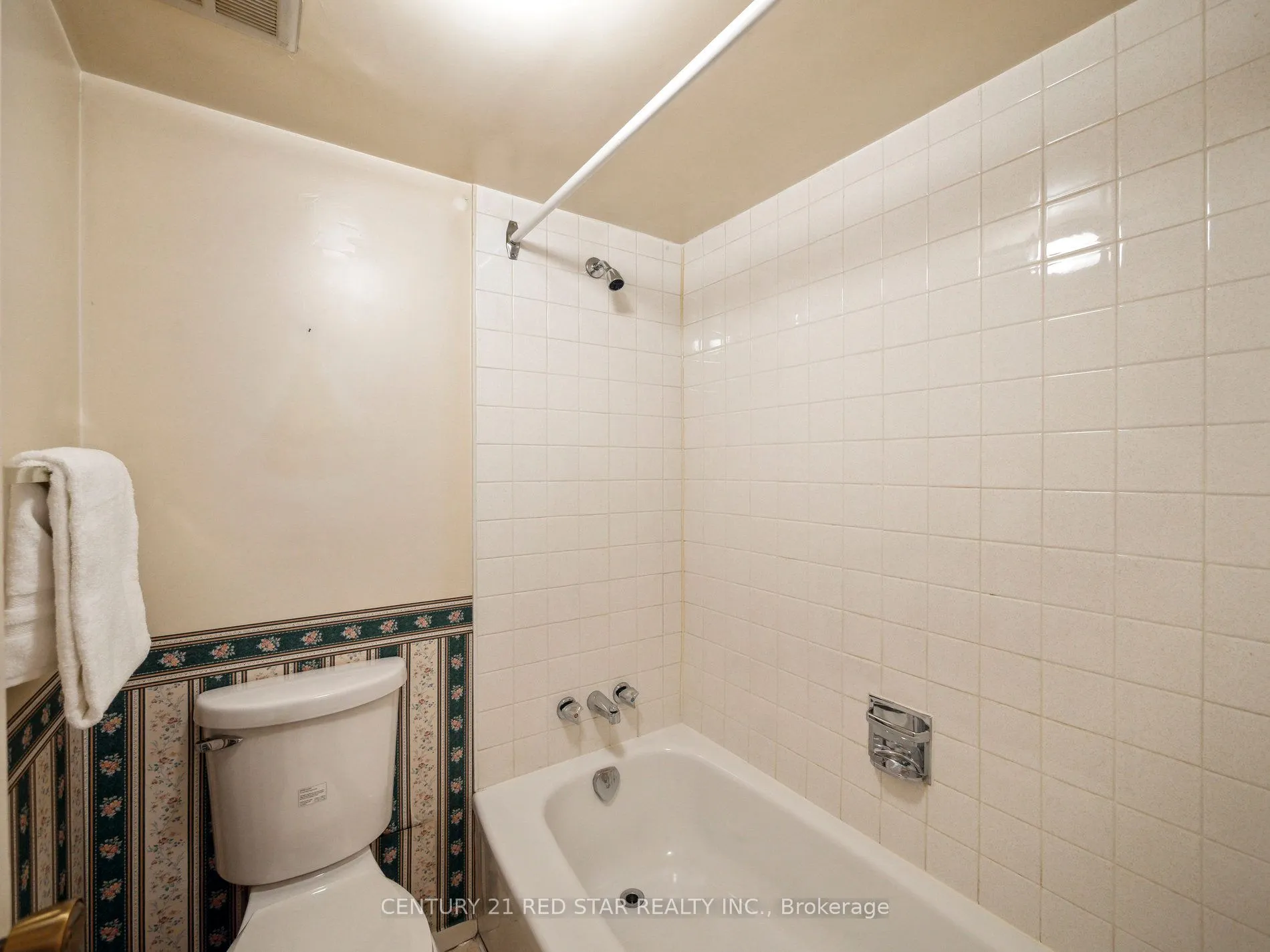 4001 Don Mills Road, #332