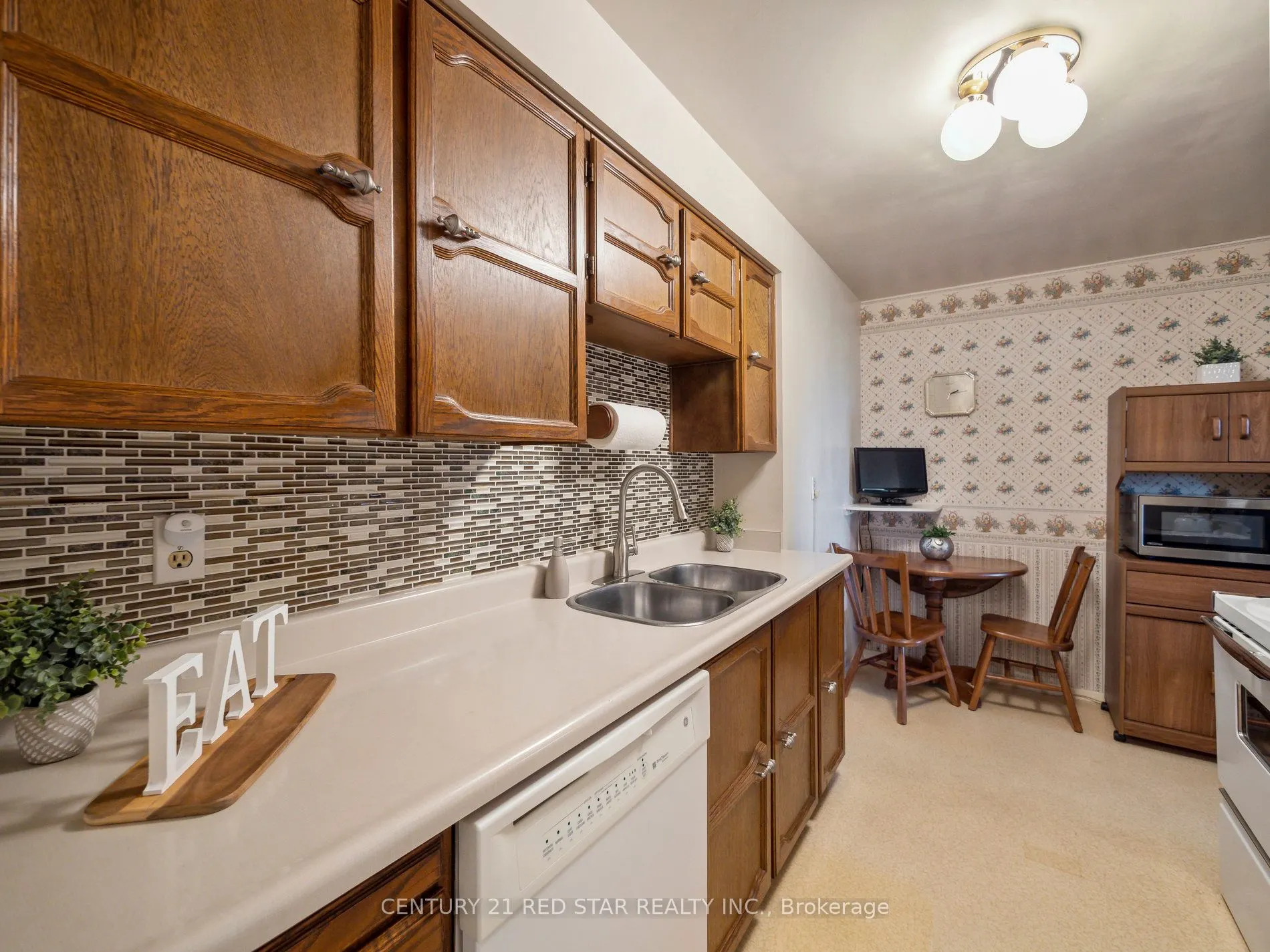 4001 Don Mills Road, #332