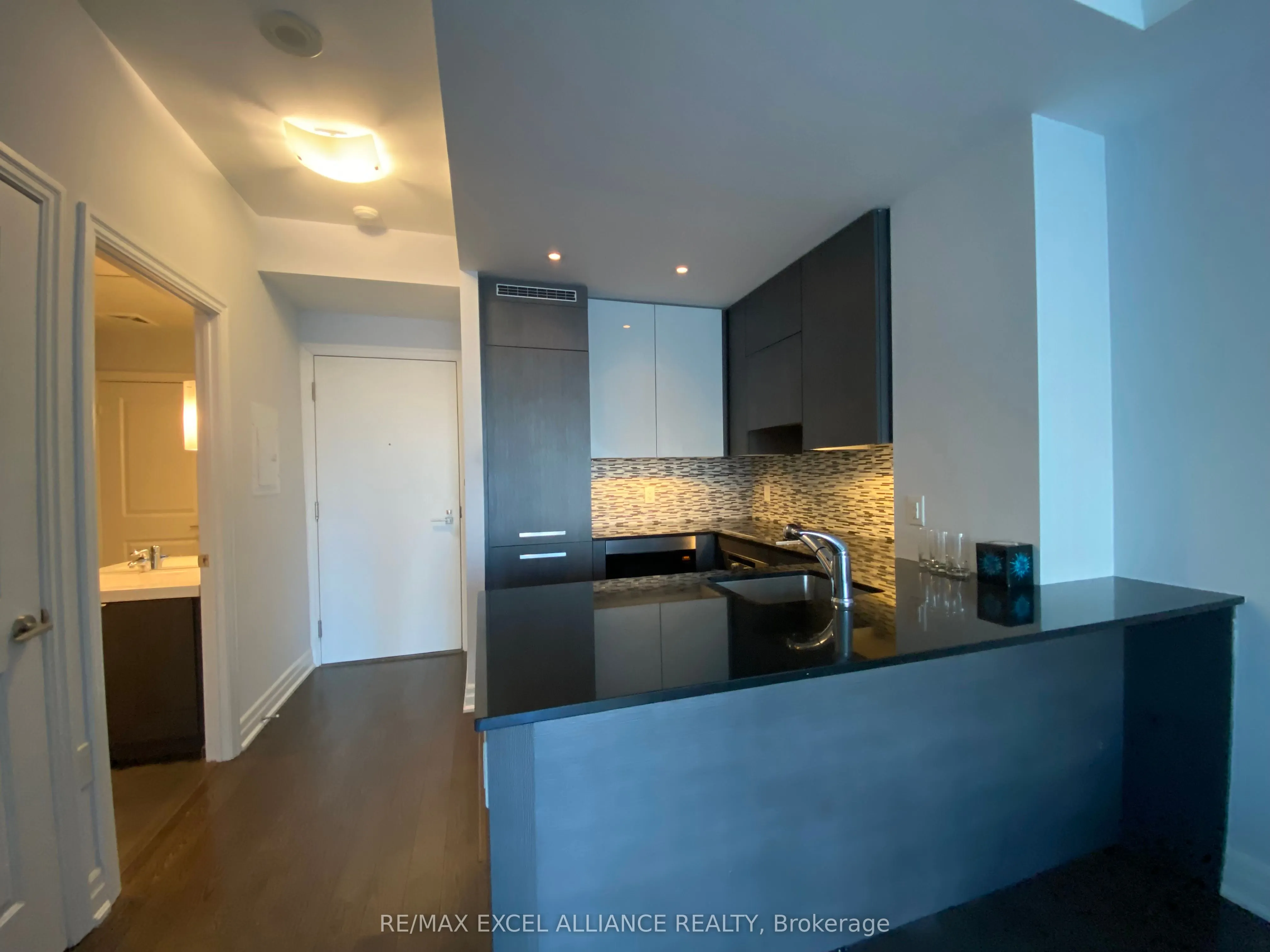 8 The Esplanade, #1309