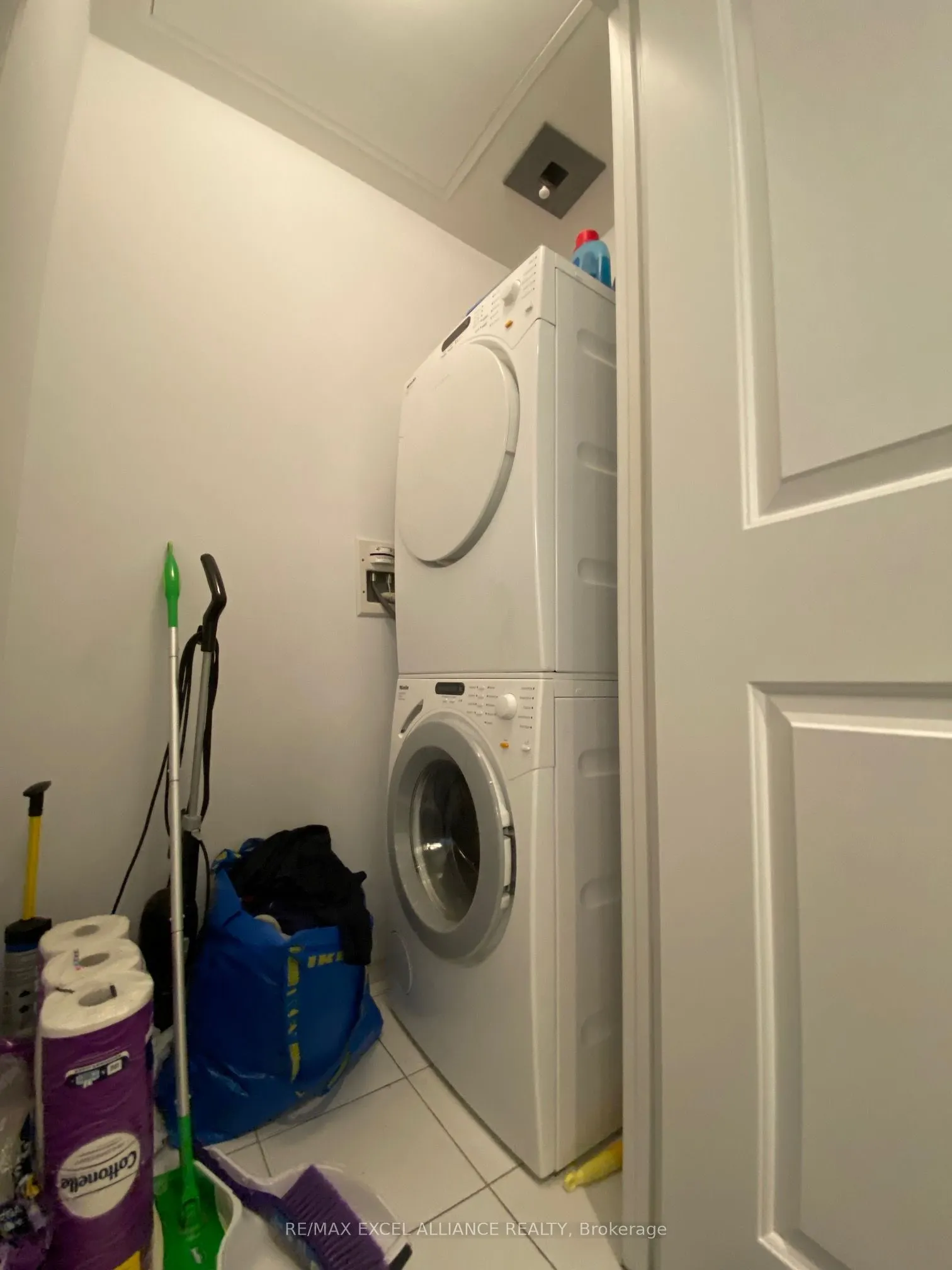 8 The Esplanade, #1309