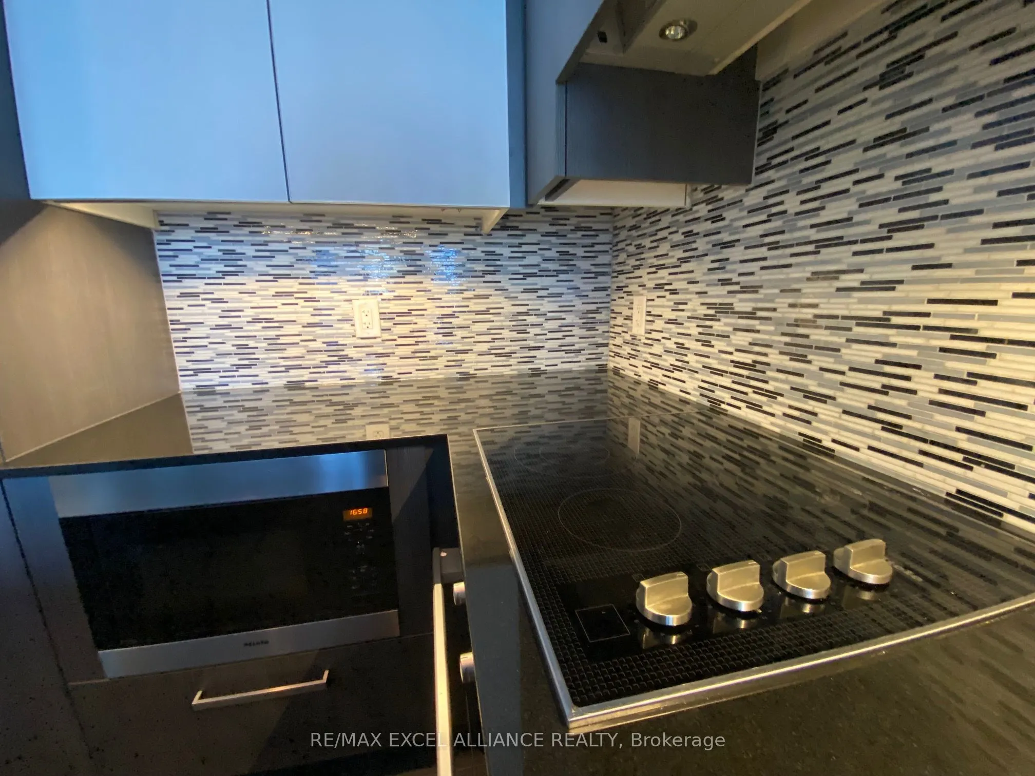 8 The Esplanade, #1309