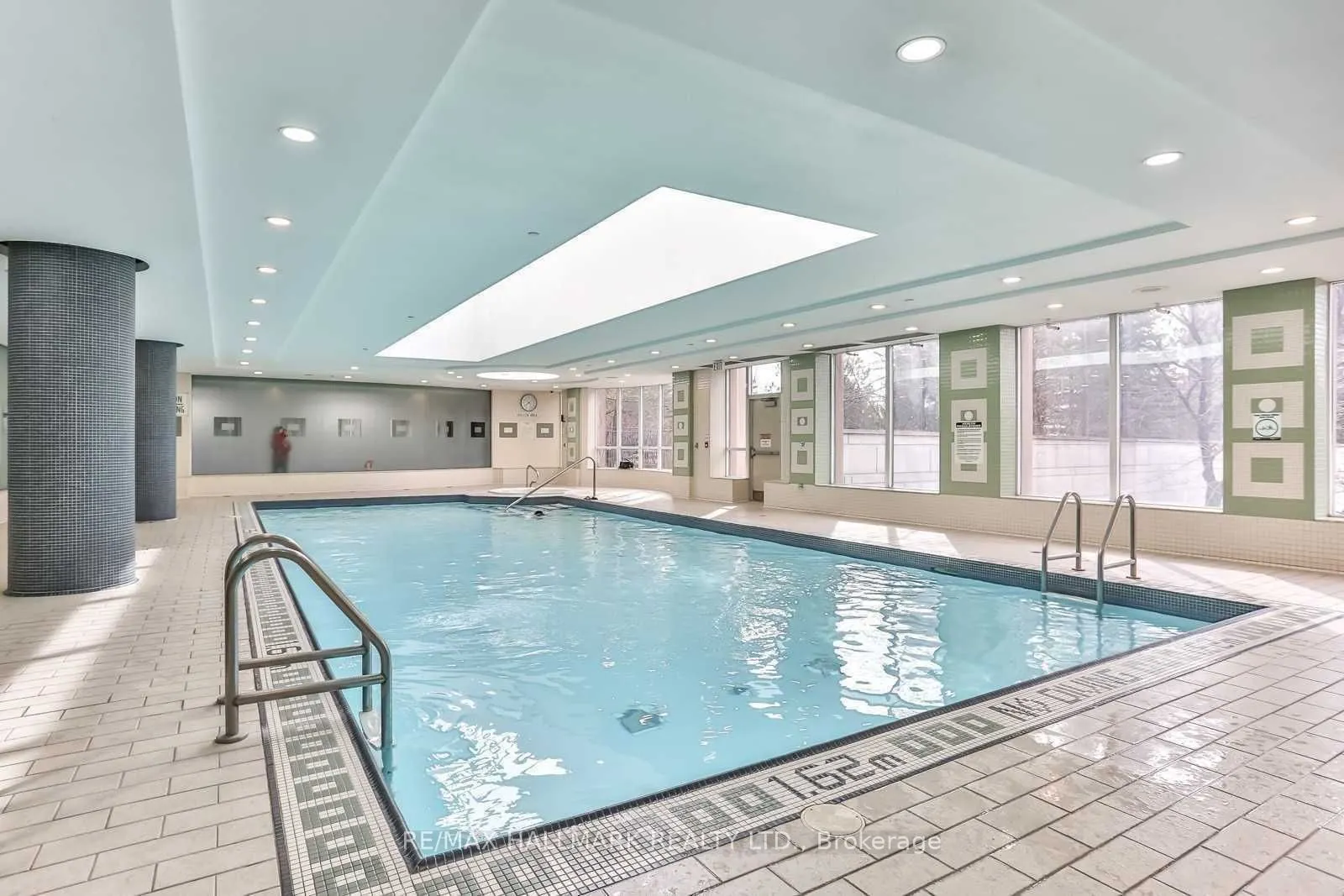 15 Northtown Way, #2219