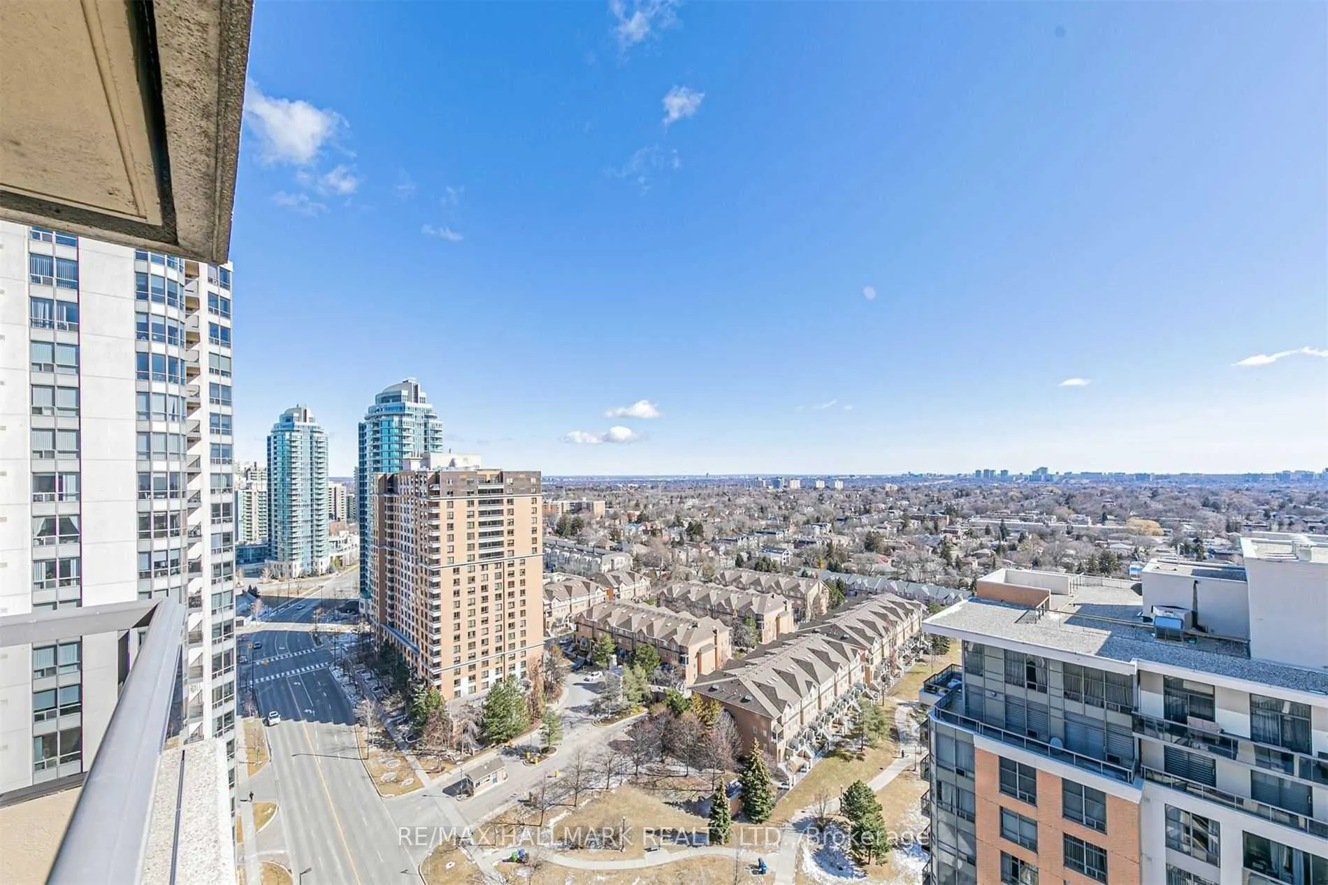 15 Northtown Way, #2219