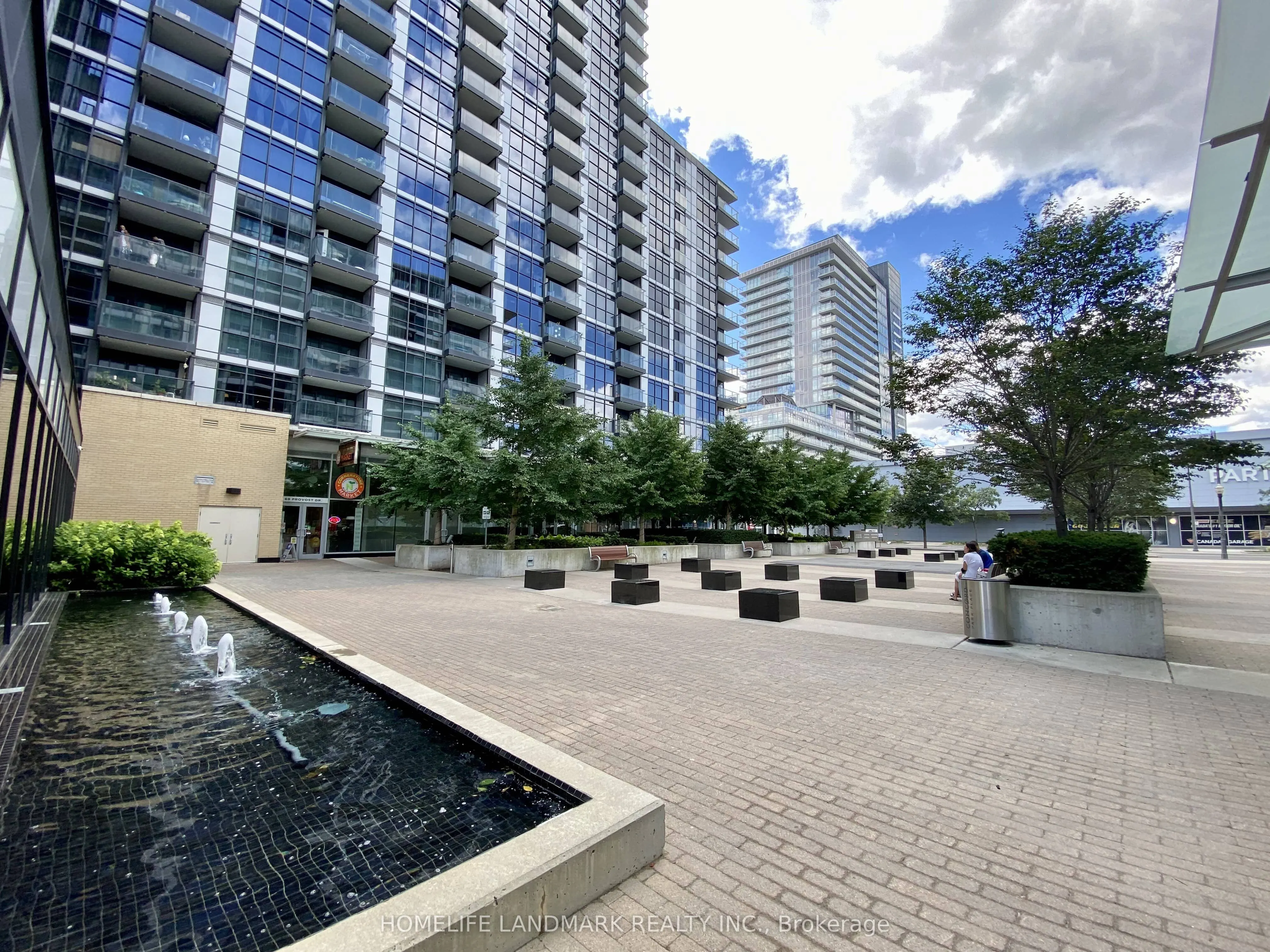 15 Singer Court, #1107