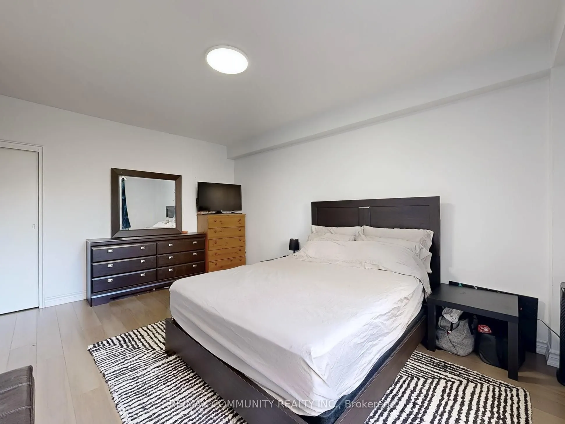 740 Eglinton Avenue W, #309