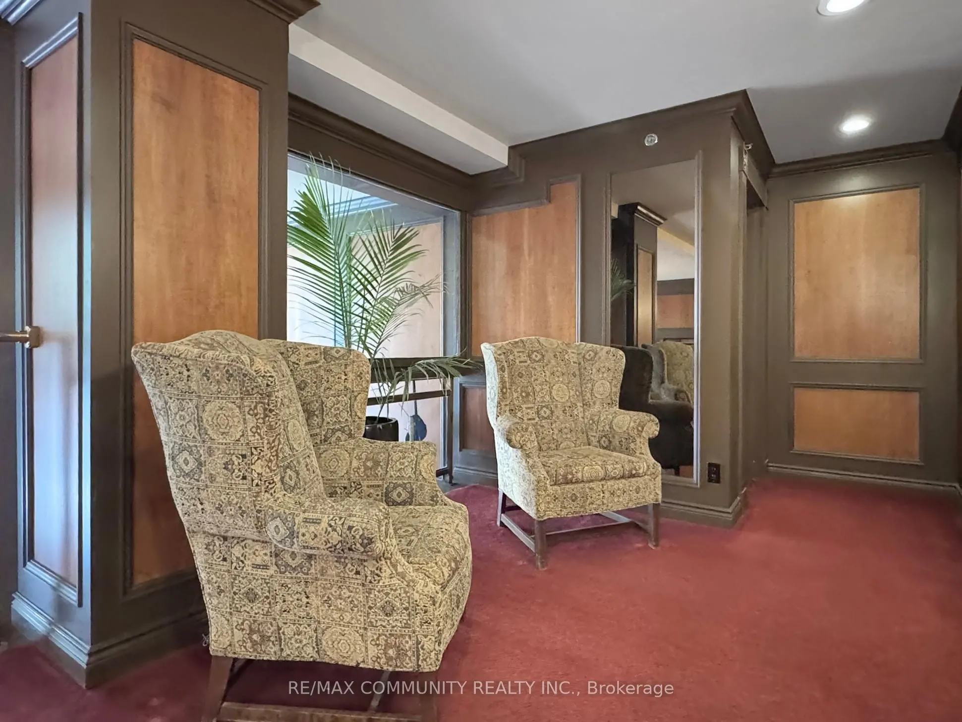 740 Eglinton Avenue W, #309