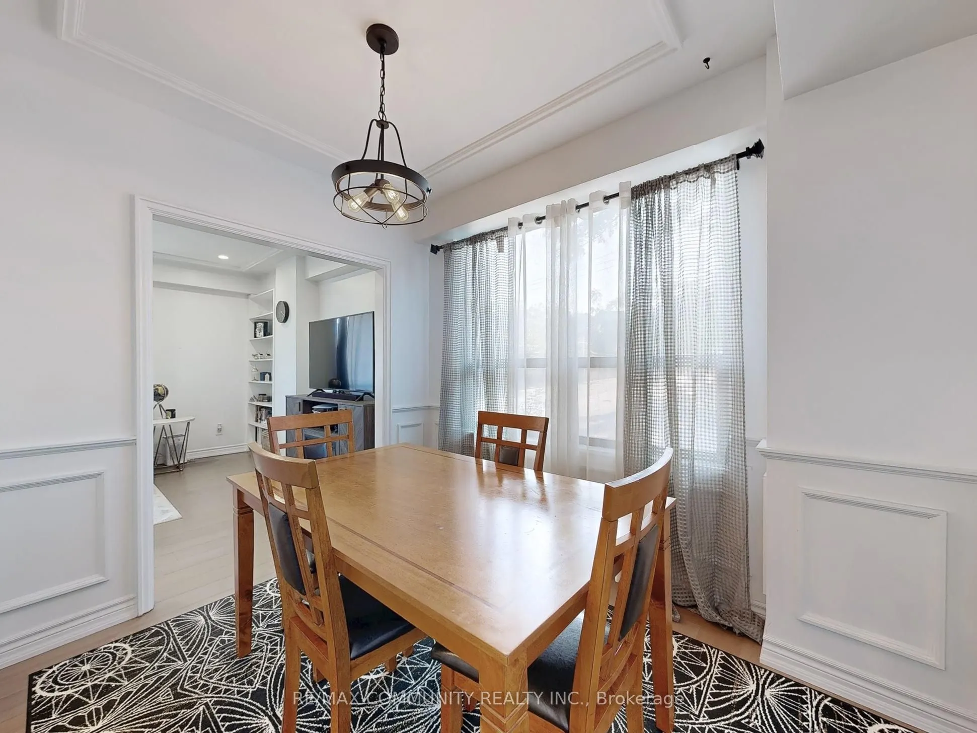 740 Eglinton Avenue W, #309