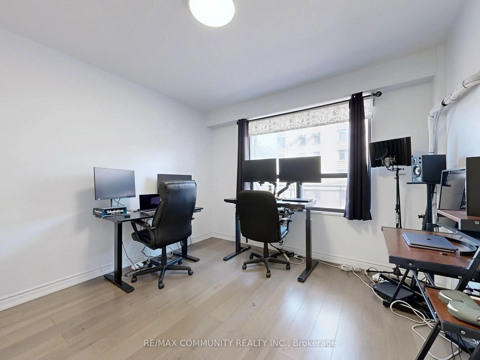 740 Eglinton Avenue W, #309