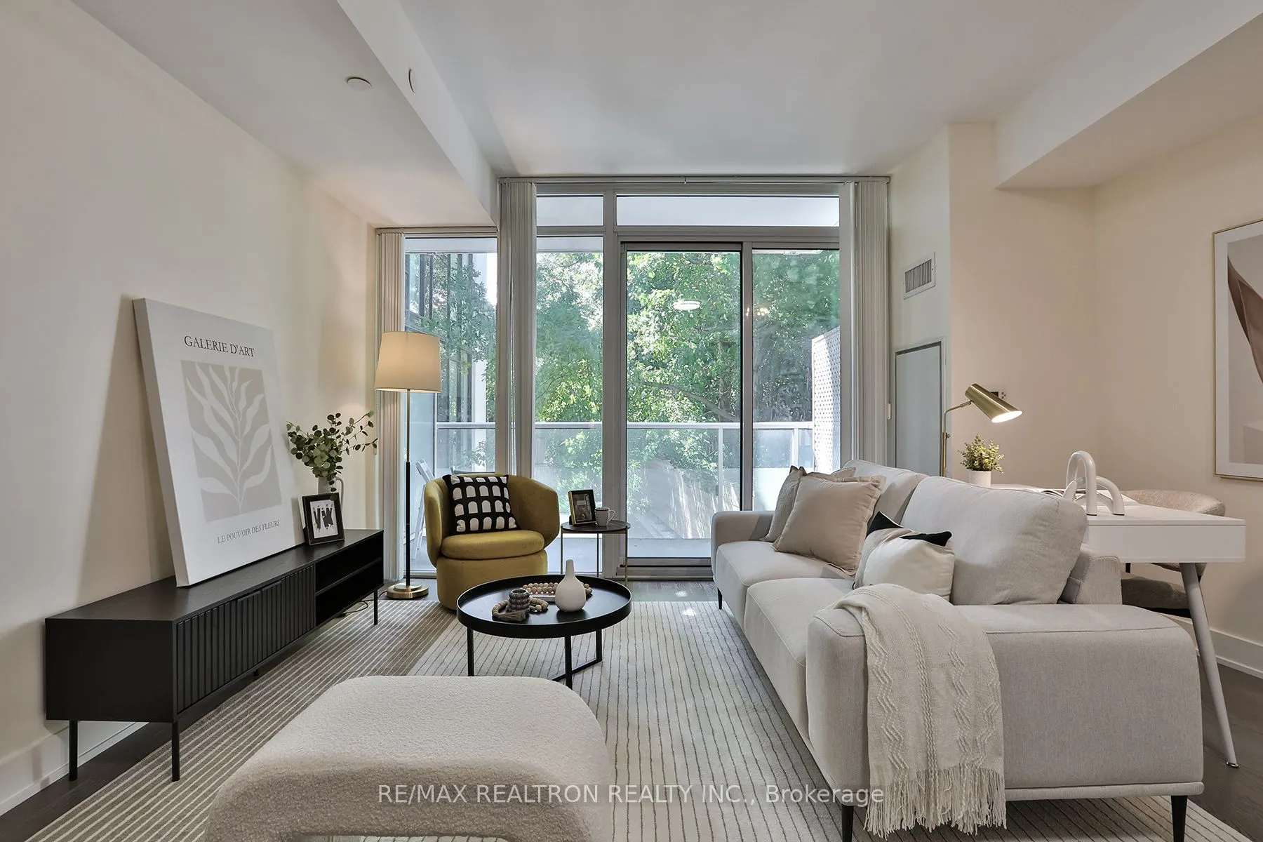 3018 Yonge Street, ##204