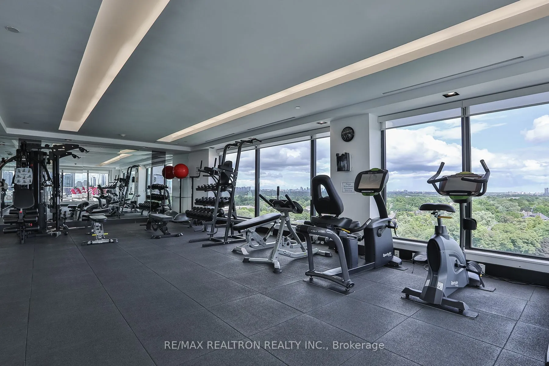 3018 Yonge Street, ##204
