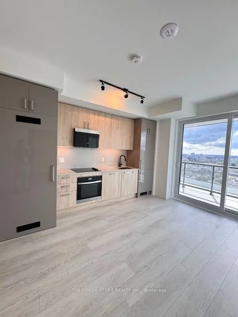 280 Dundas Street, #2511