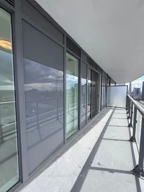 280 Dundas Street, #2511