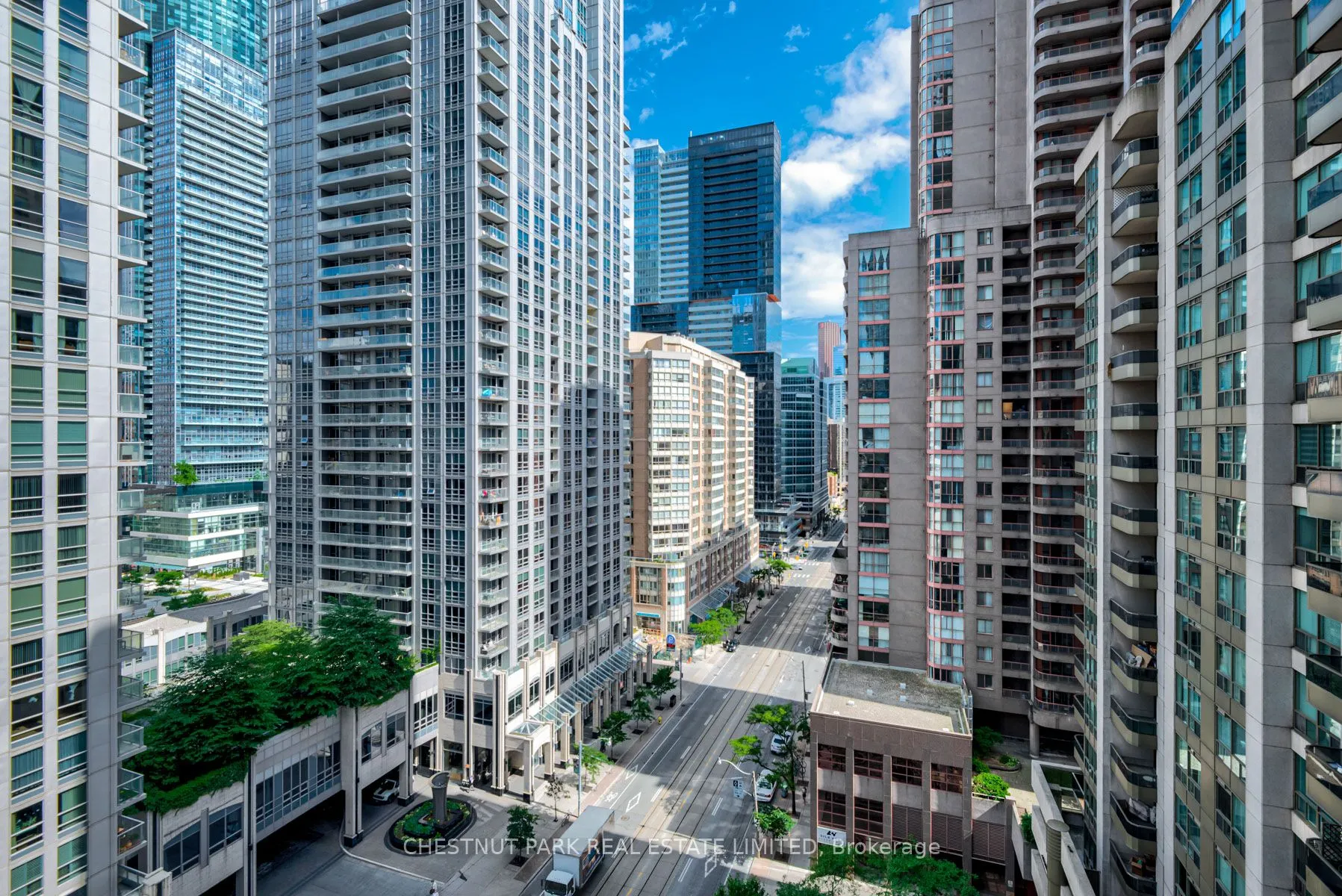 770 Bay Street, #1106