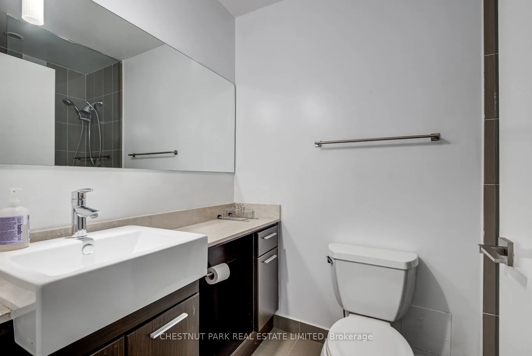 770 Bay Street, #1106