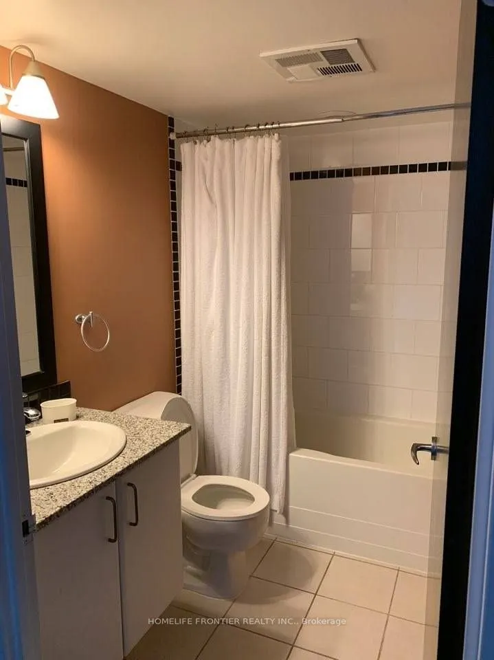 33 Sheppard Avenue, #2206