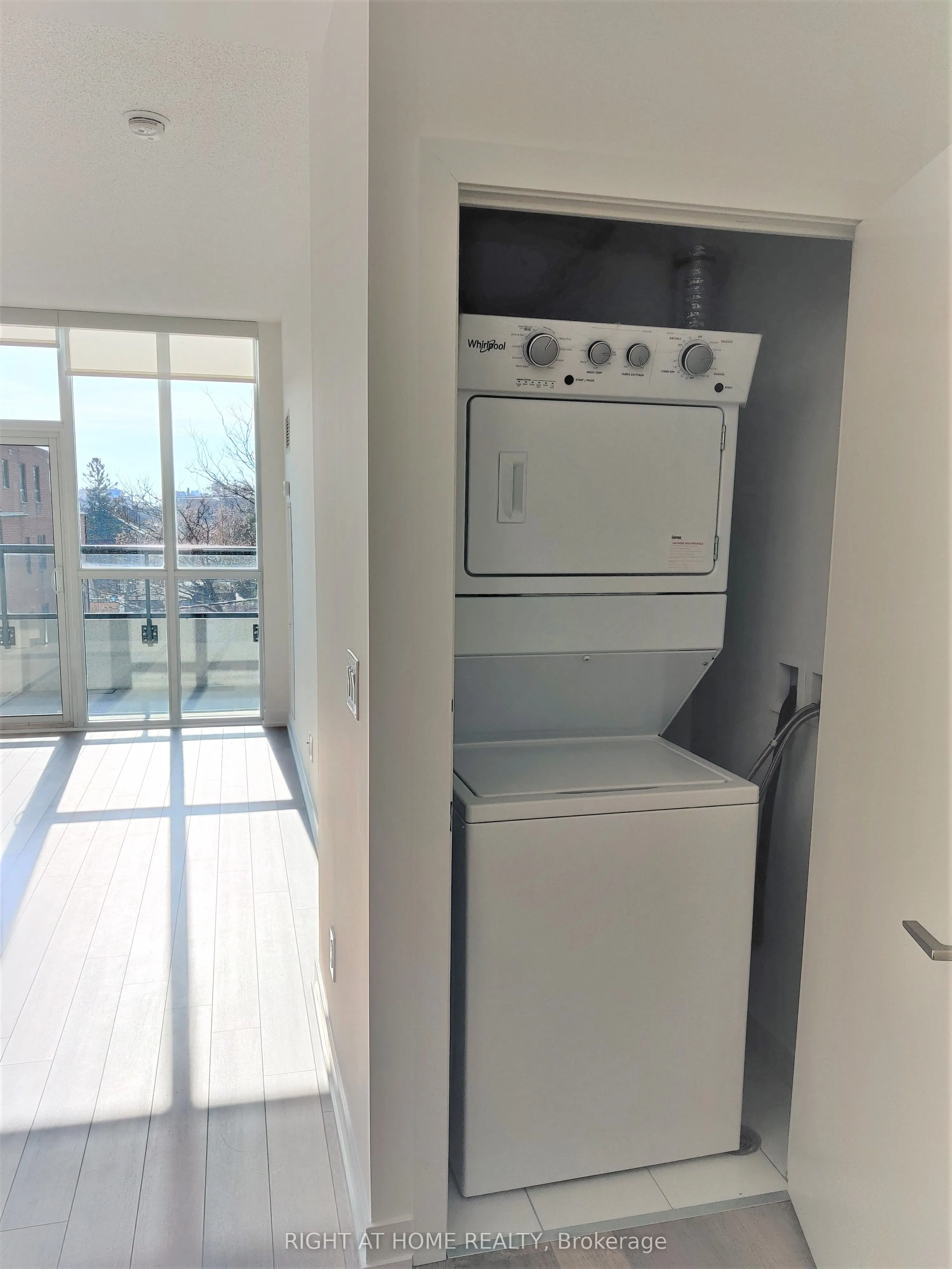 1603 Eglinton Avenue W, #207