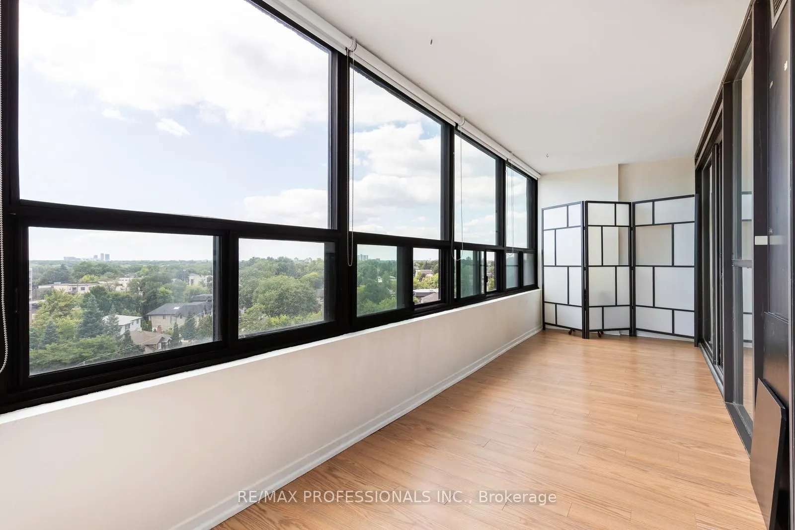 33 Elmhurst Avenue, #1104