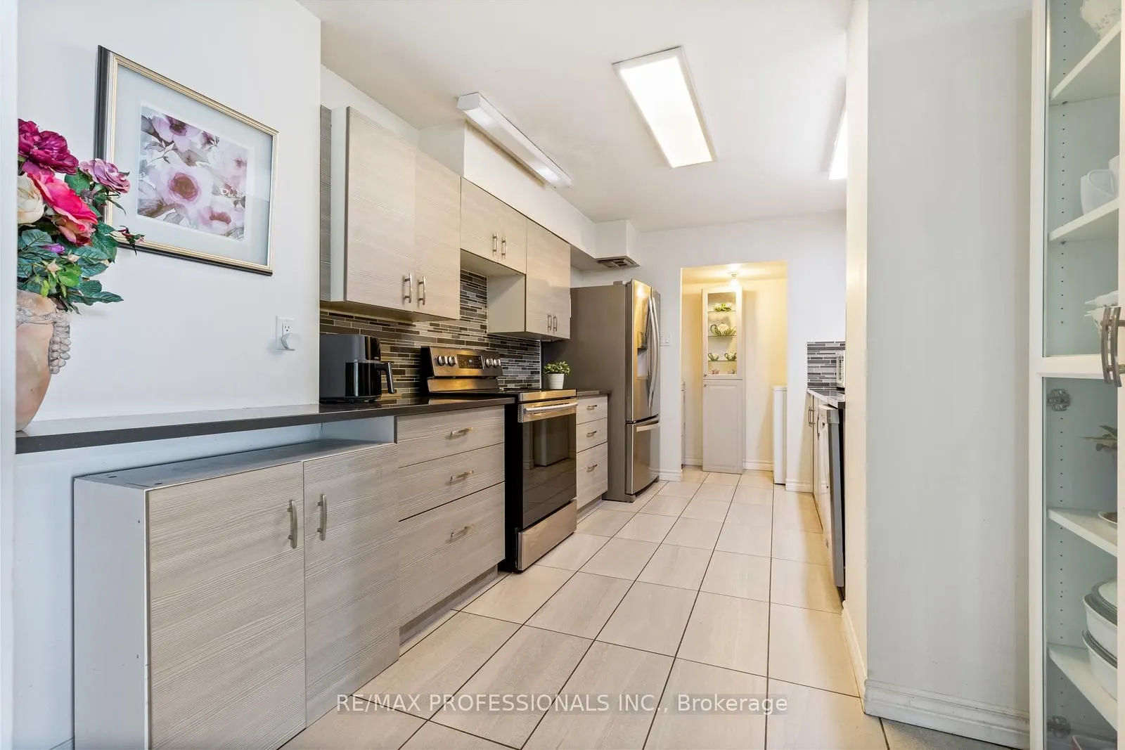 33 Elmhurst Avenue, #1104
