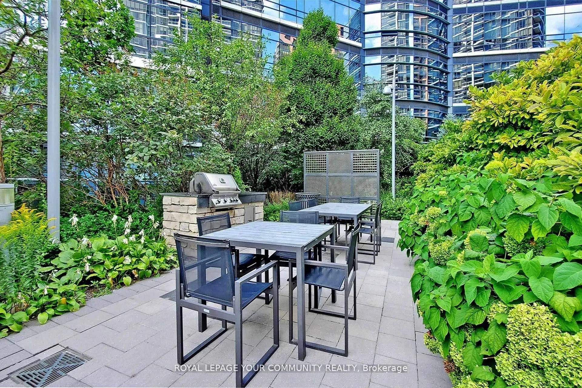 2 Anndale Drive, #602