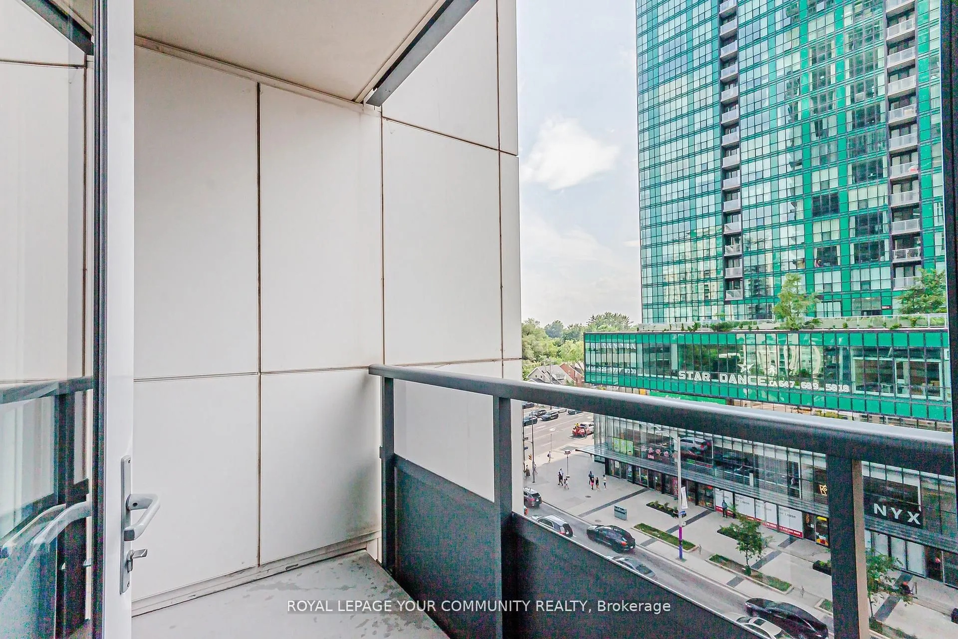 2 Anndale Drive, #602