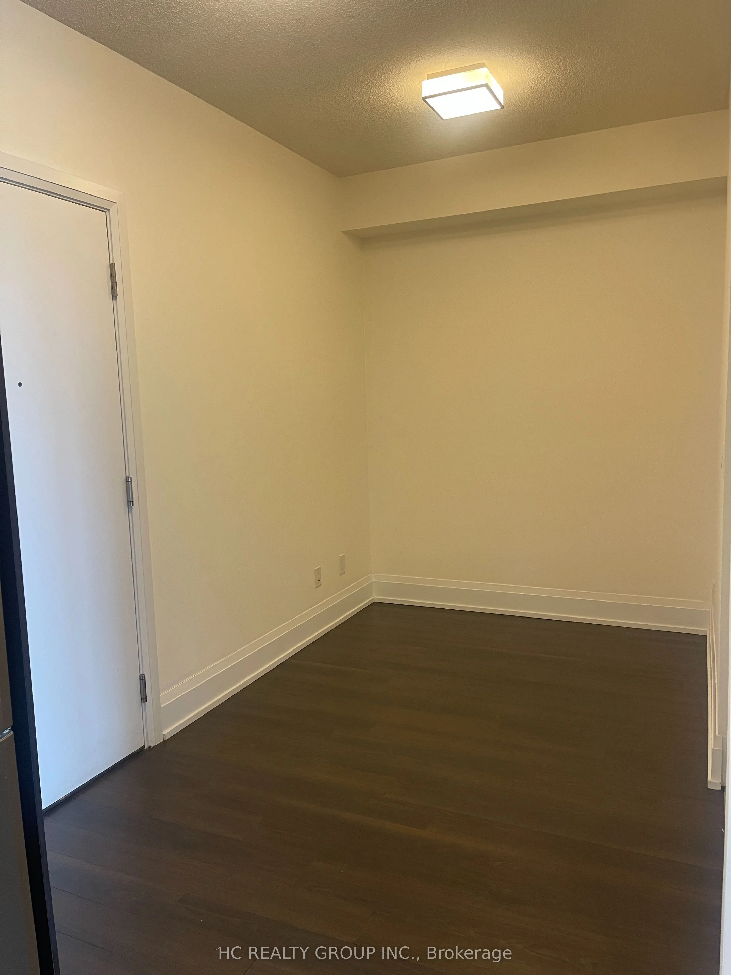 120 Harrison Garden Boulevard, #318