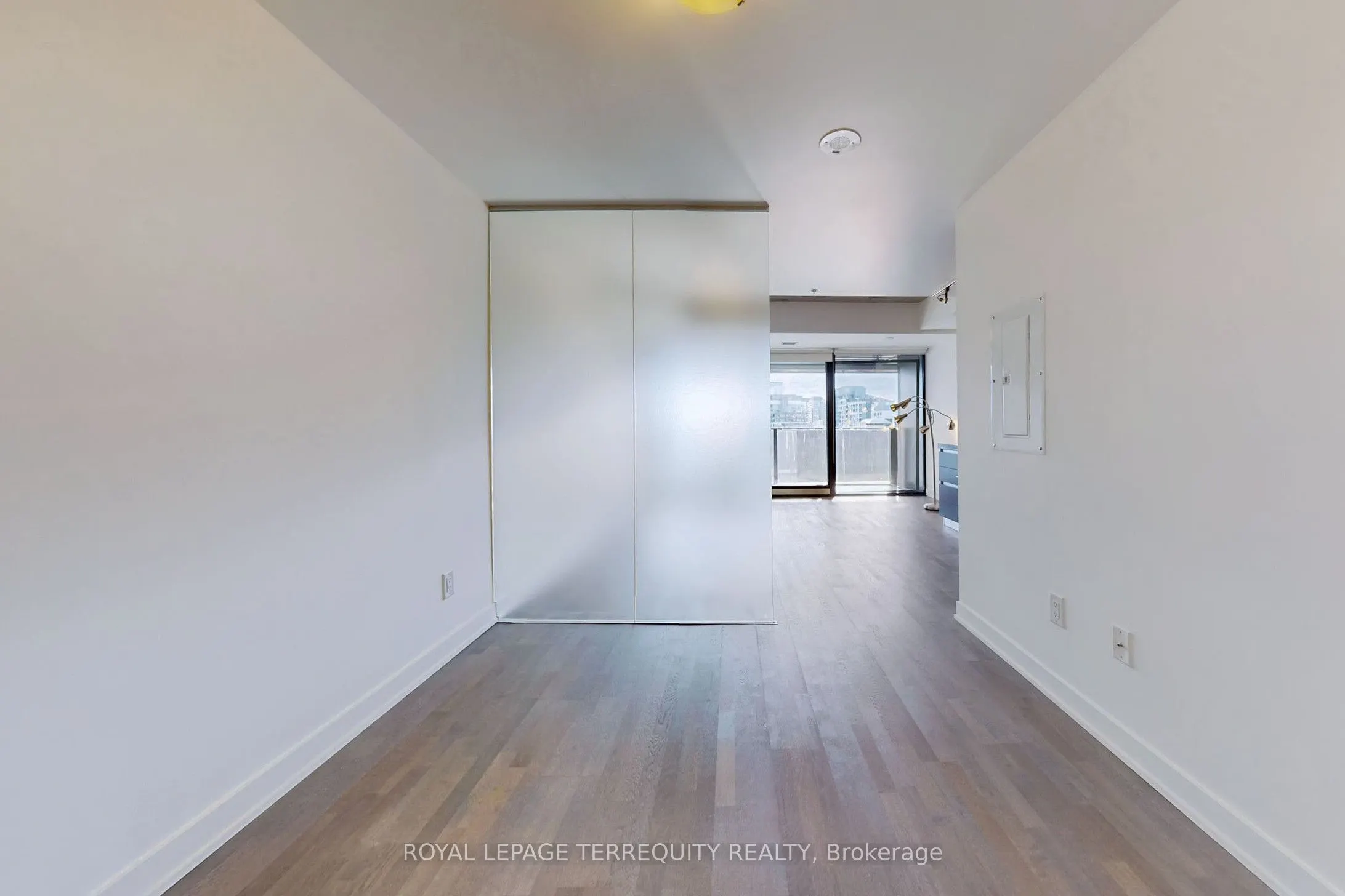 629 King Street W, #1325