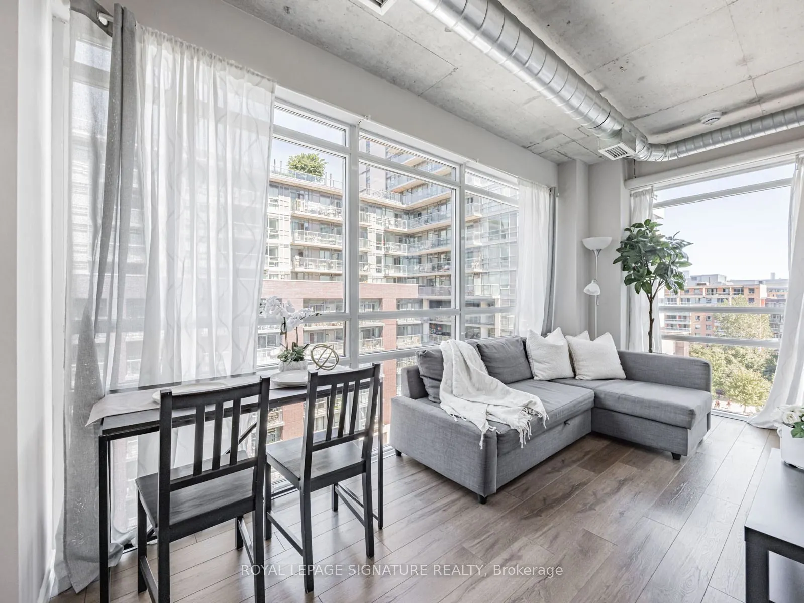 170 Sudbury Street, #806
