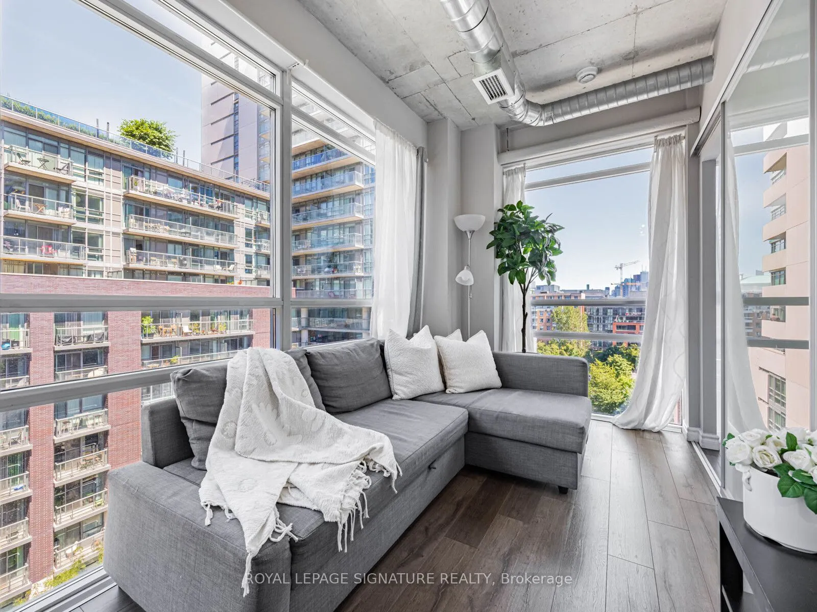 170 Sudbury Street, #806