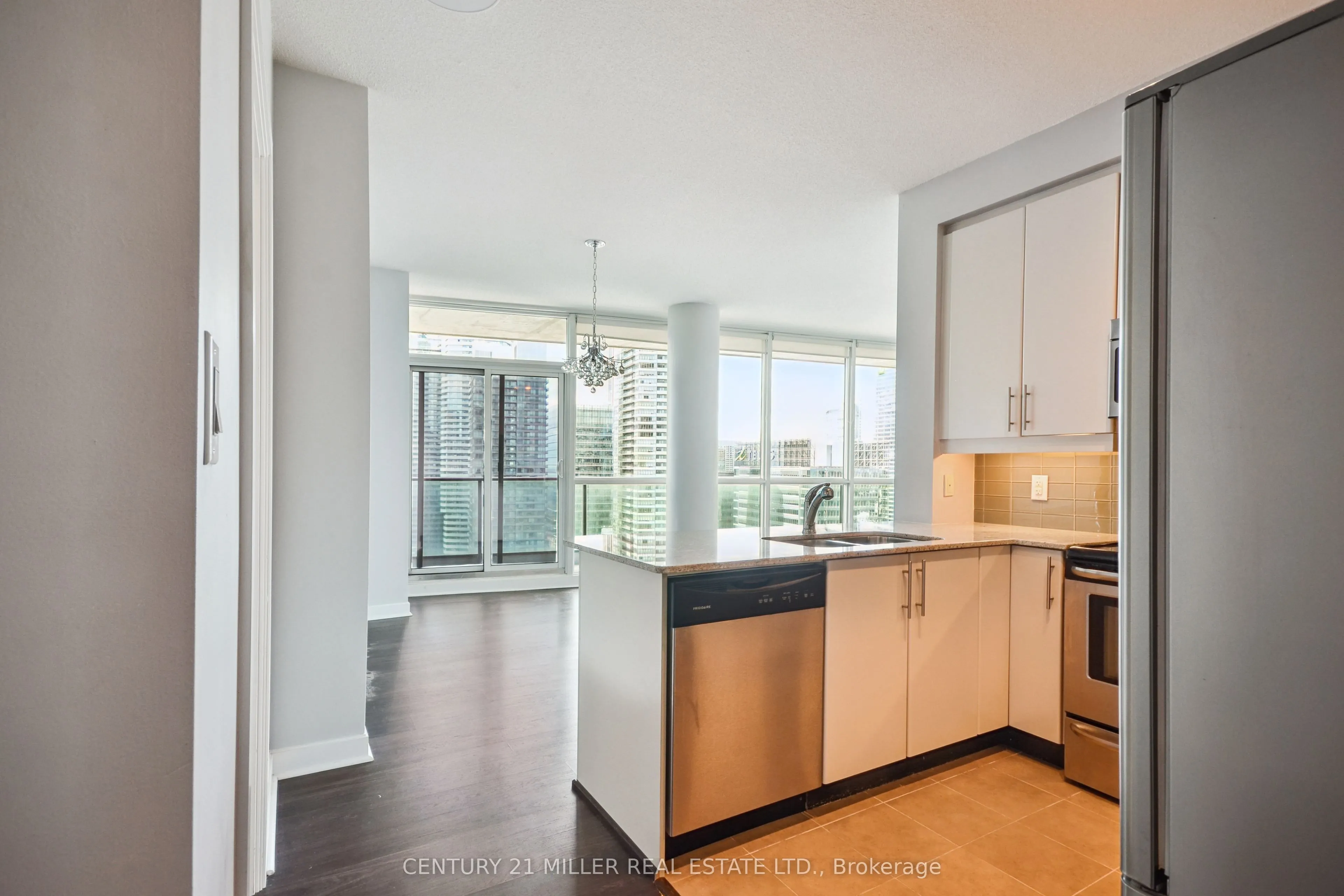 33 Bay Street, #4203