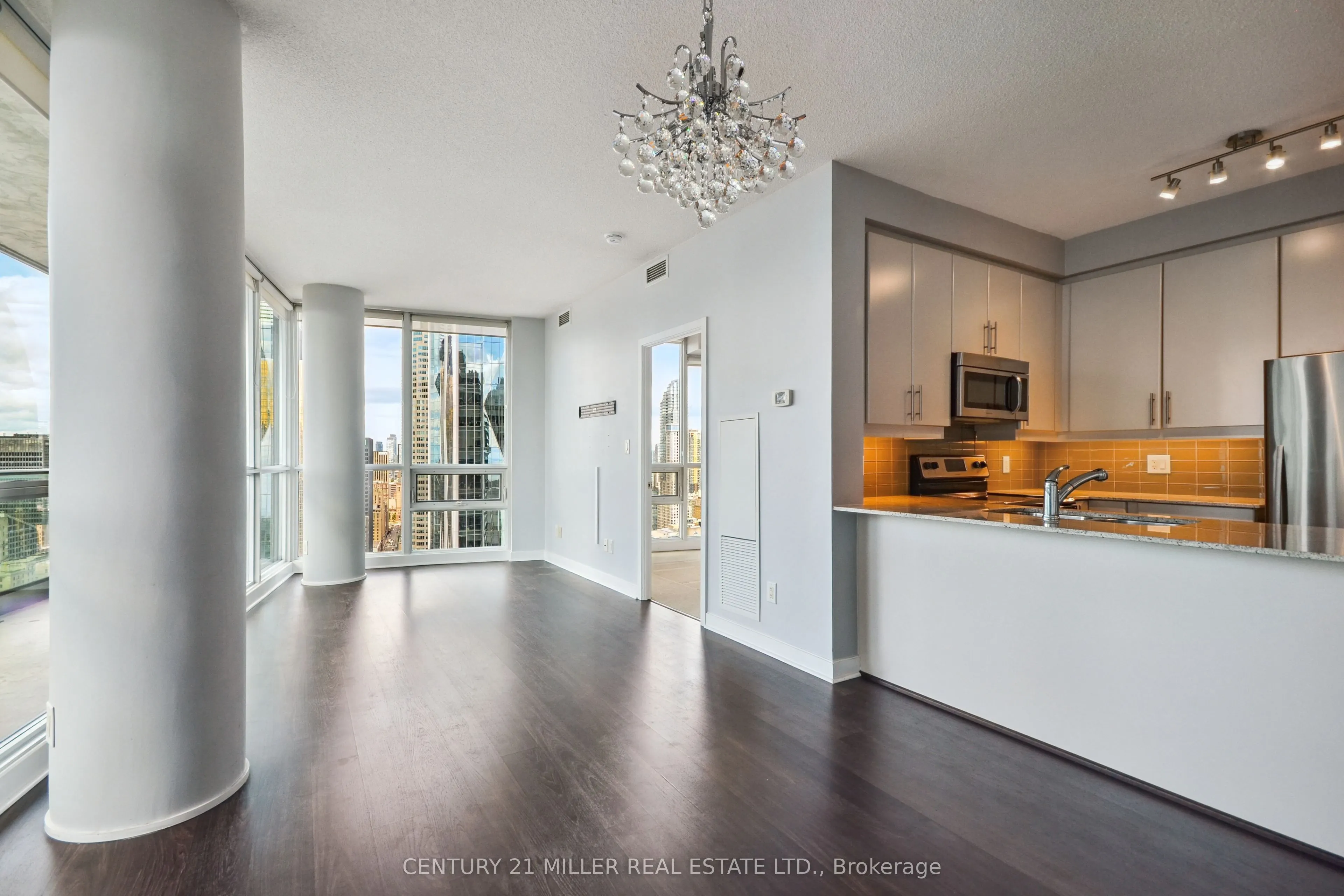 33 Bay Street, #4203