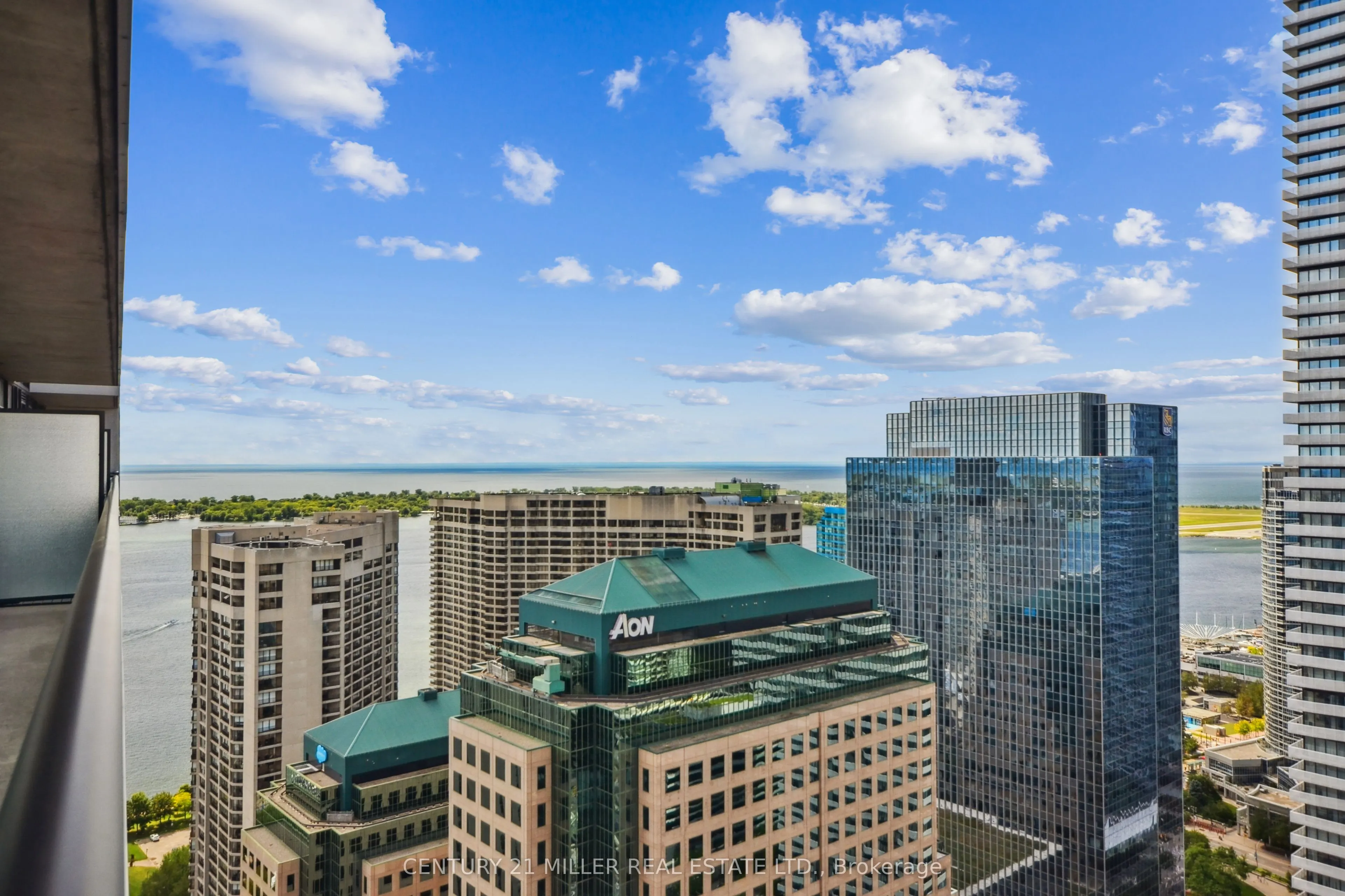 33 Bay Street, #4203