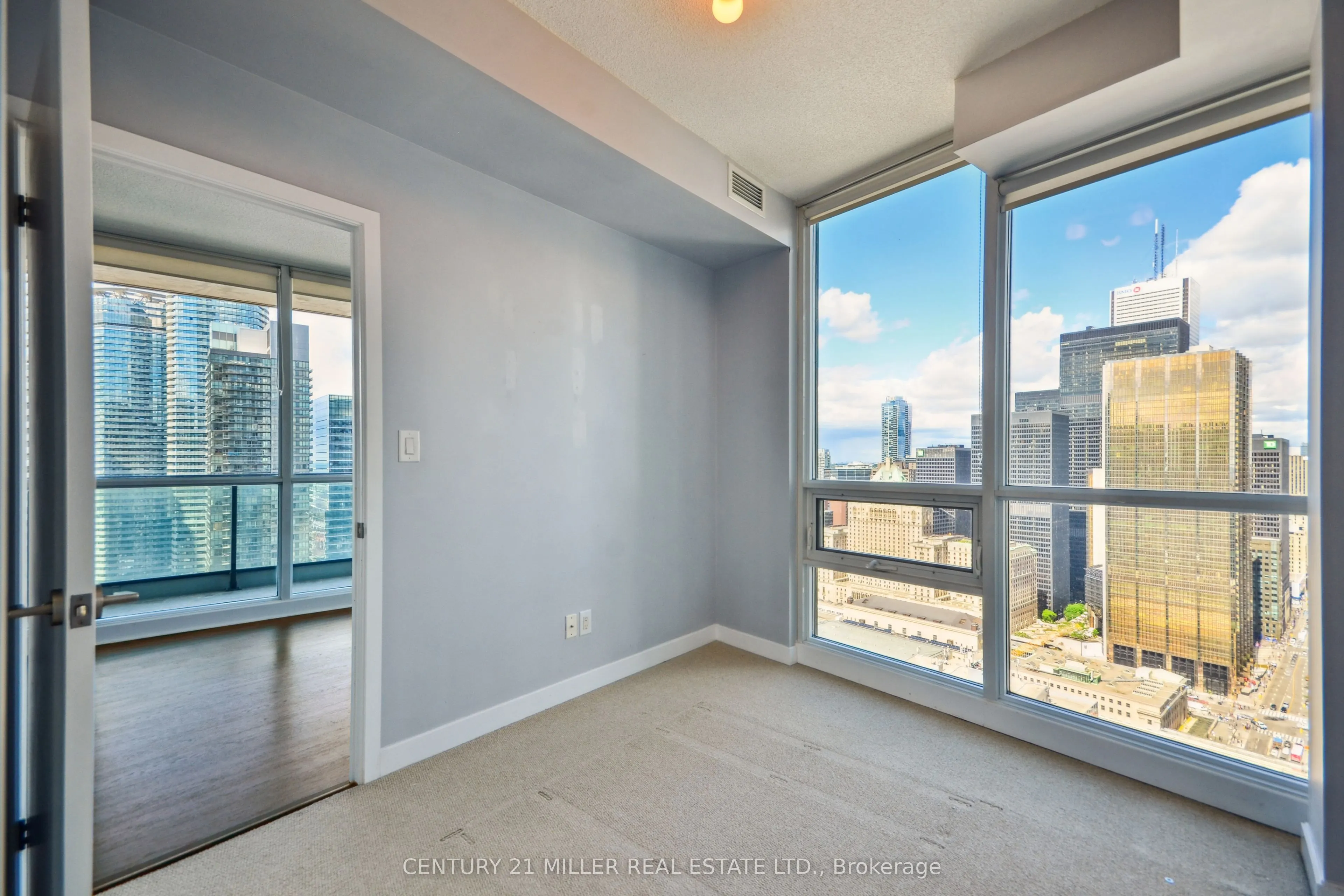 33 Bay Street, #4203