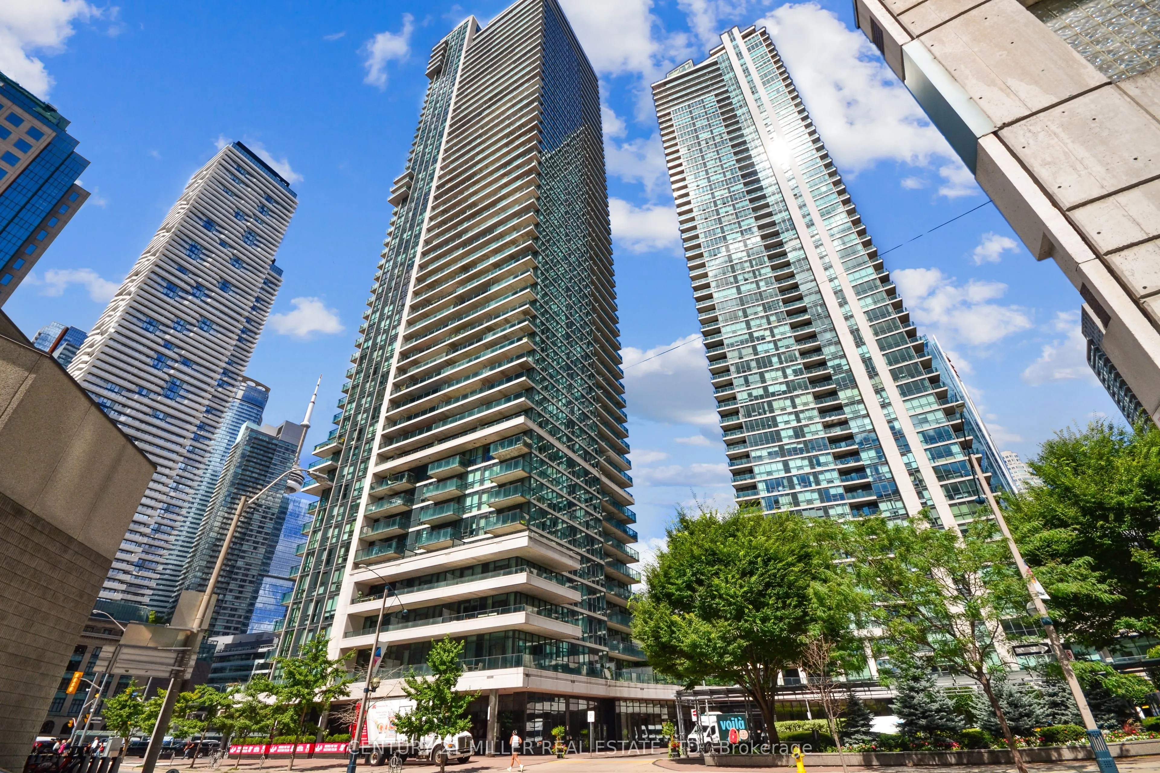 33 Bay Street, #4203