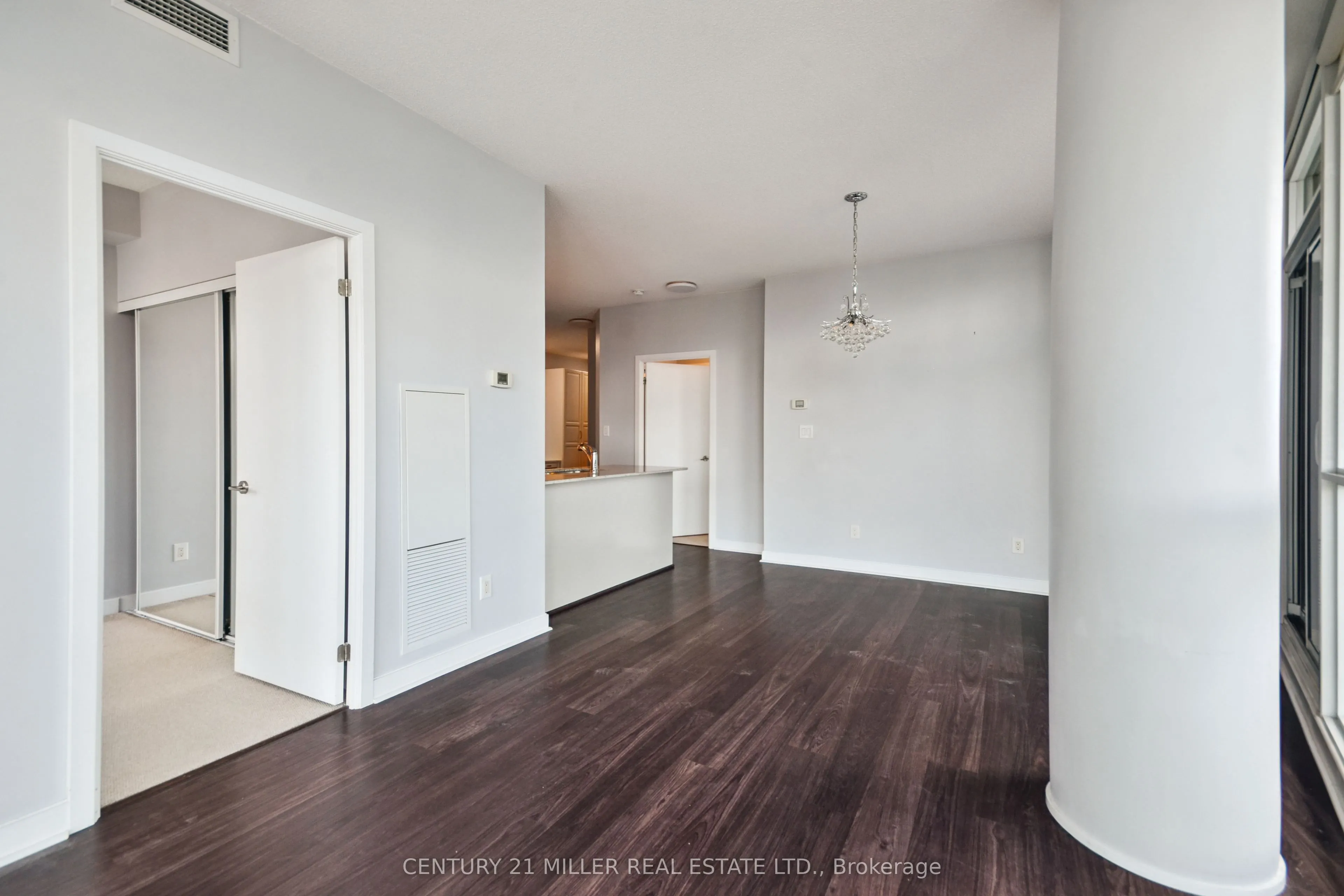 33 Bay Street, #4203