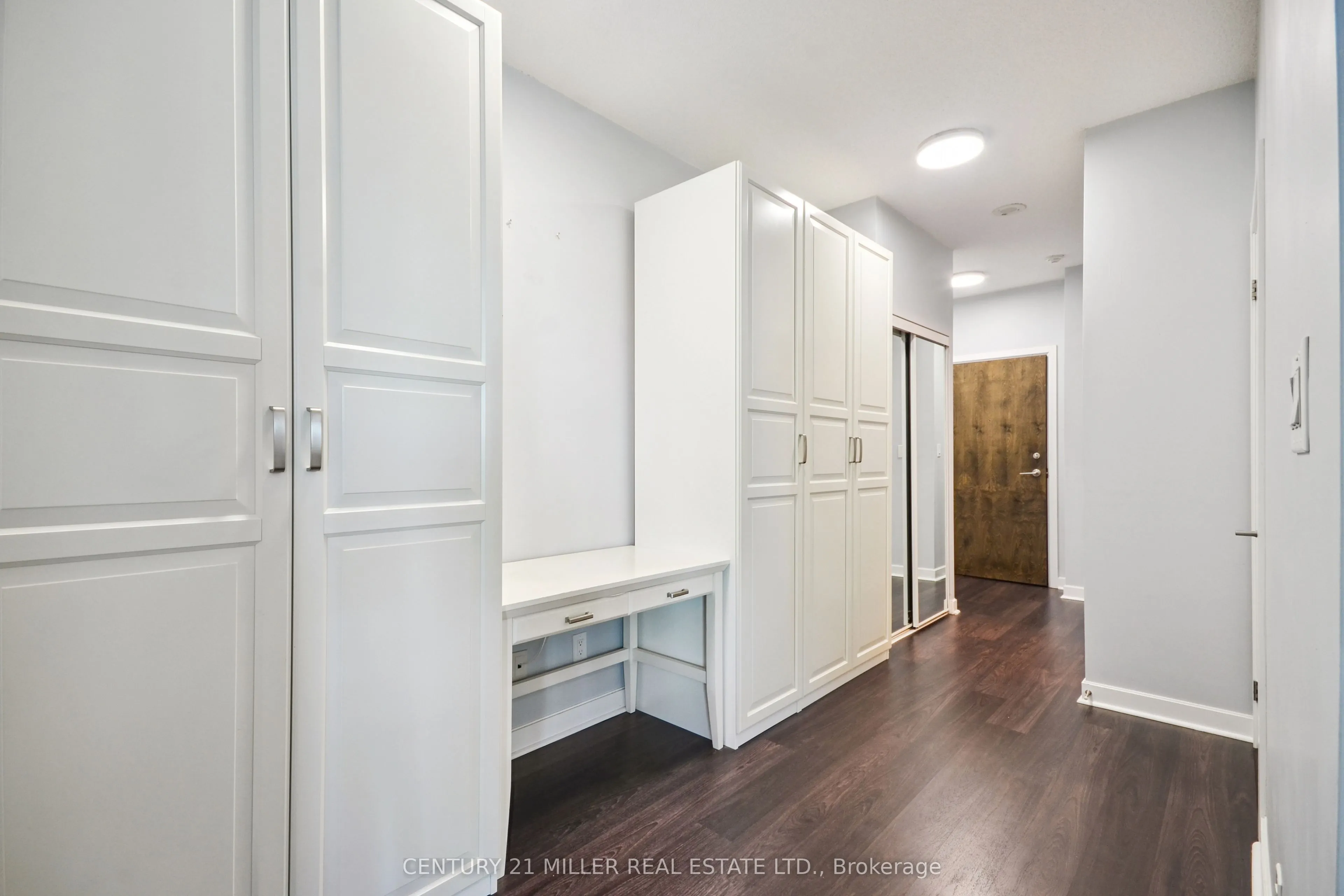33 Bay Street, #4203