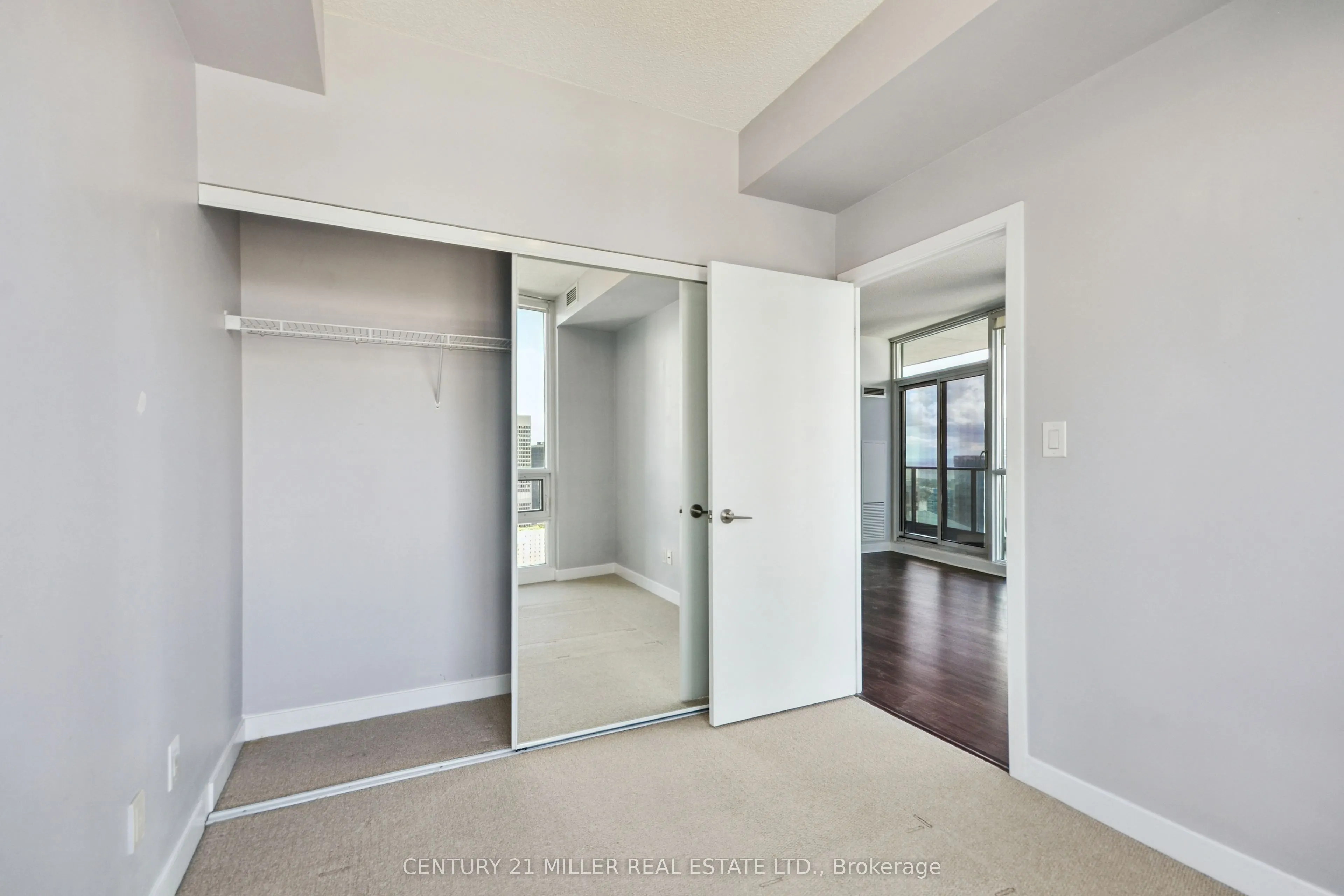 33 Bay Street, #4203