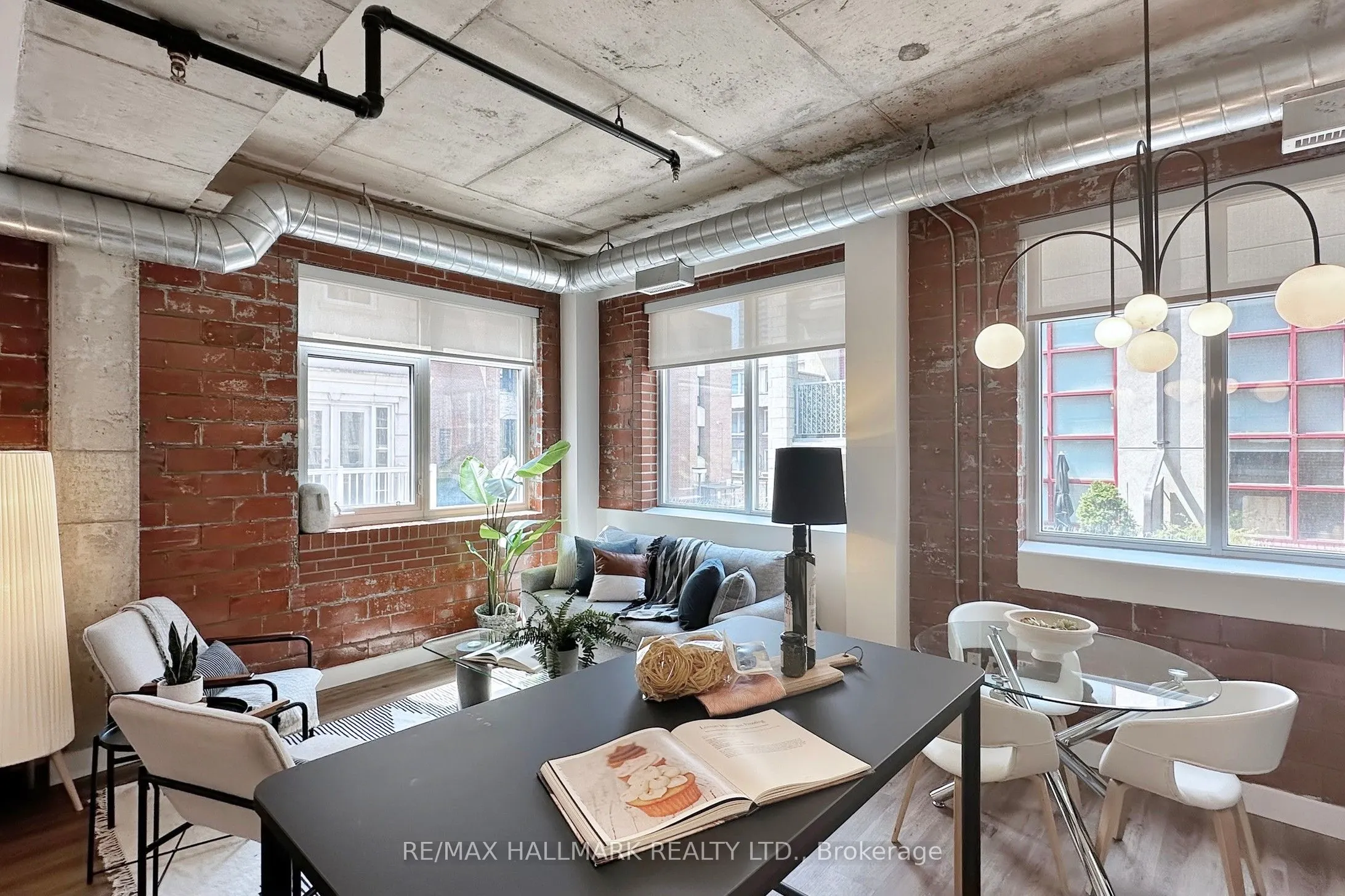10 Wellesley Place, #206