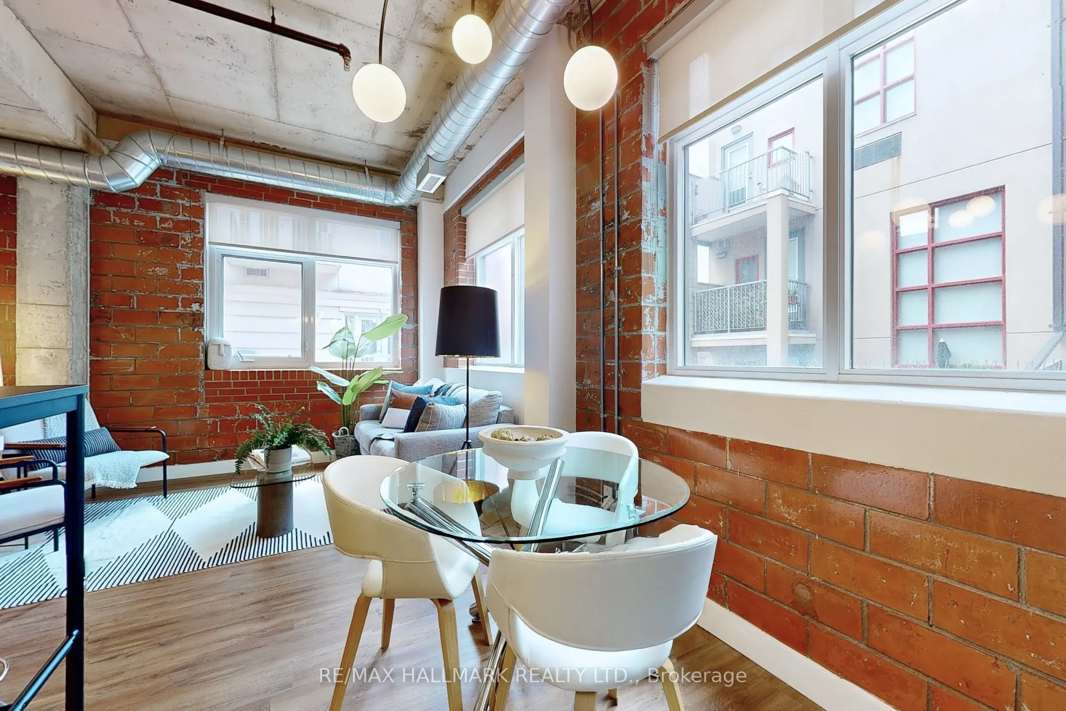 10 Wellesley Place, #206
